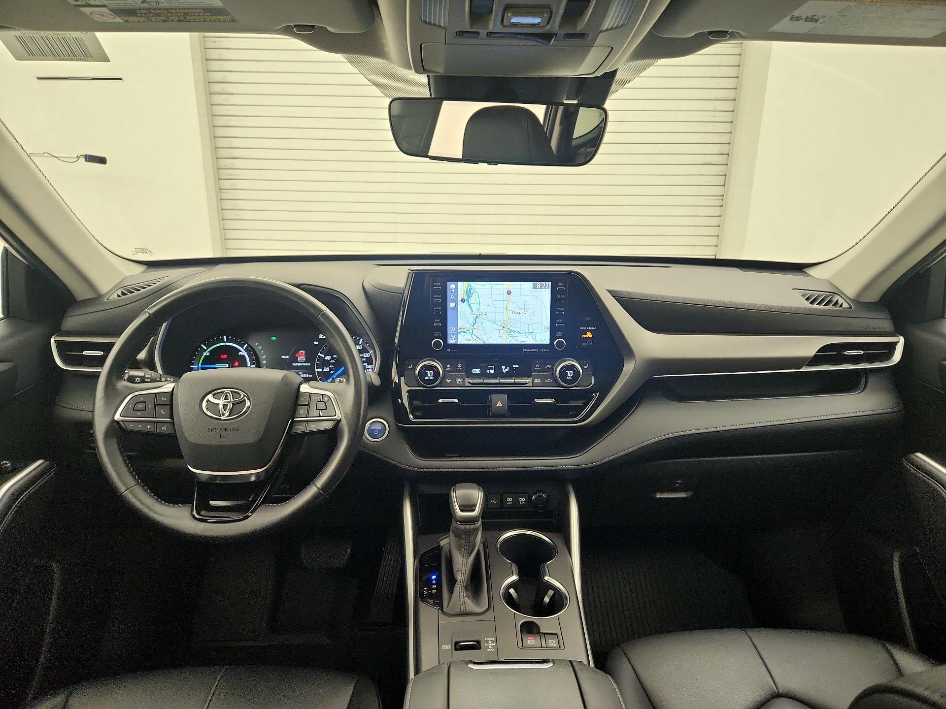 Thumbnail: 2020 Toyota Highlander - 9