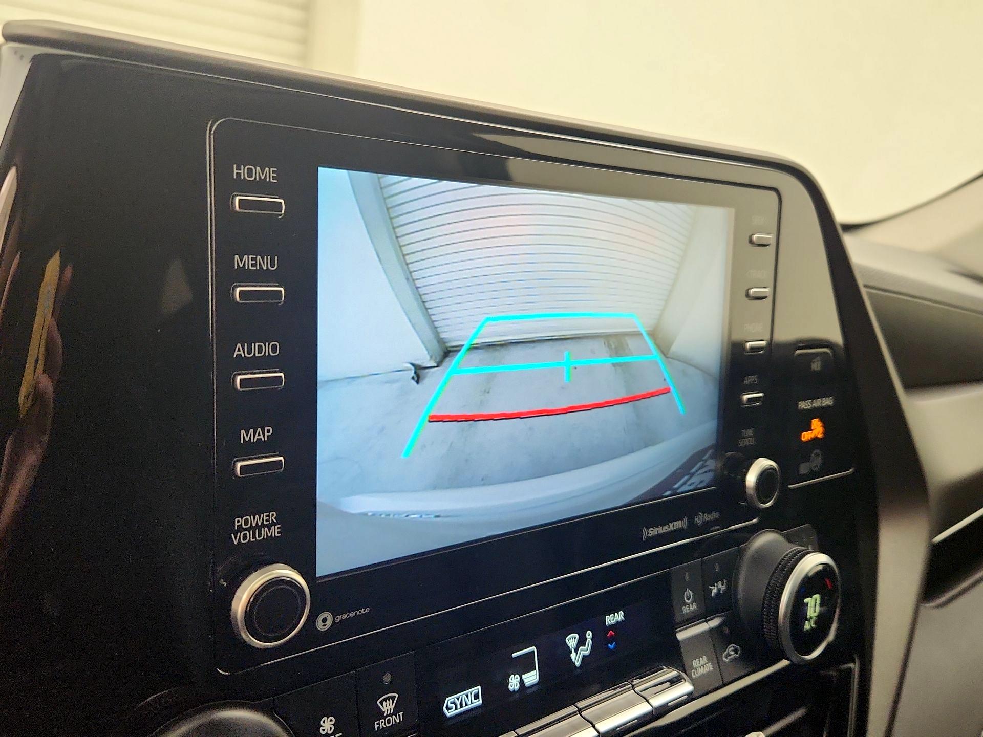 Thumbnail: 2020 Toyota Highlander - 15