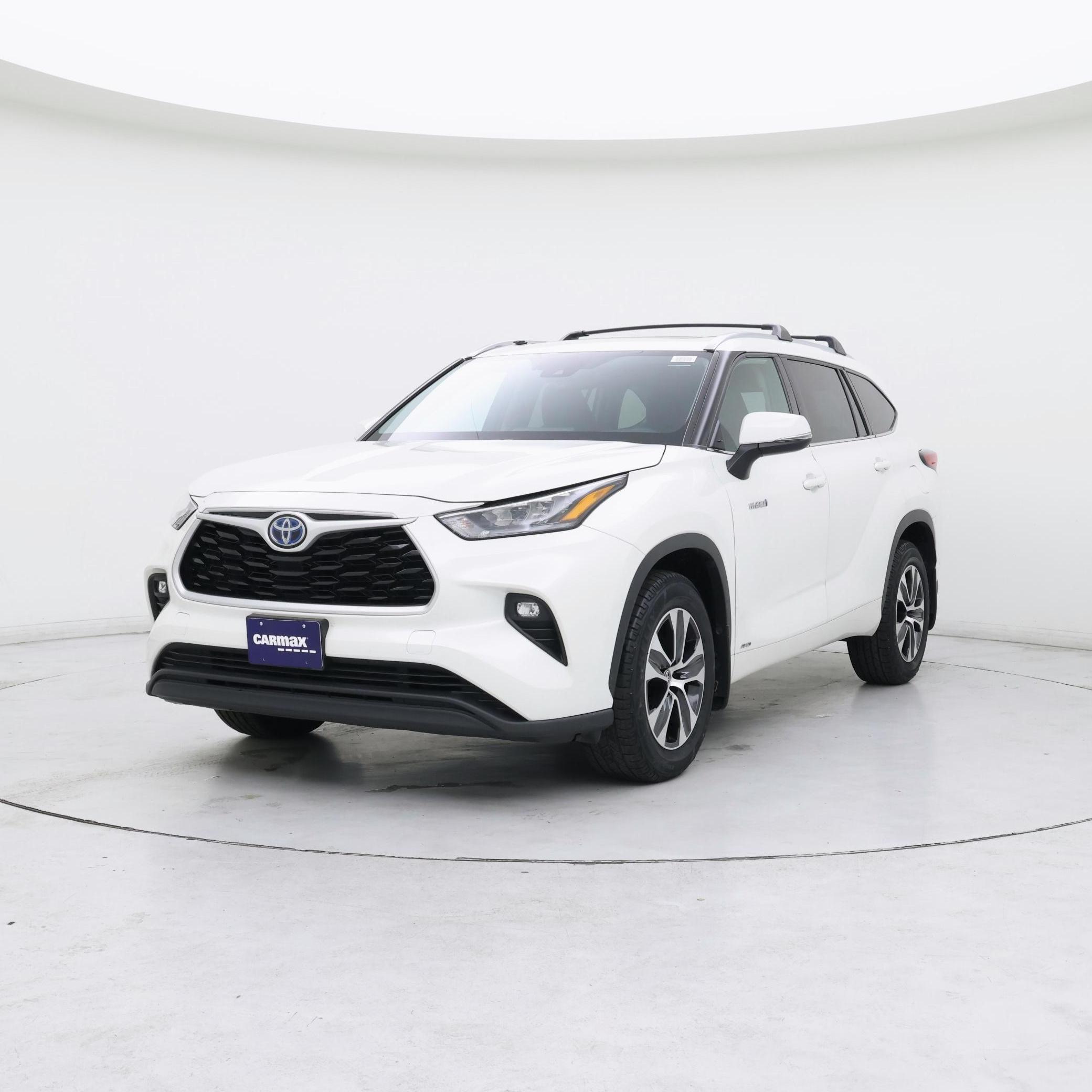 Thumbnail: 2020 Toyota Highlander - 4