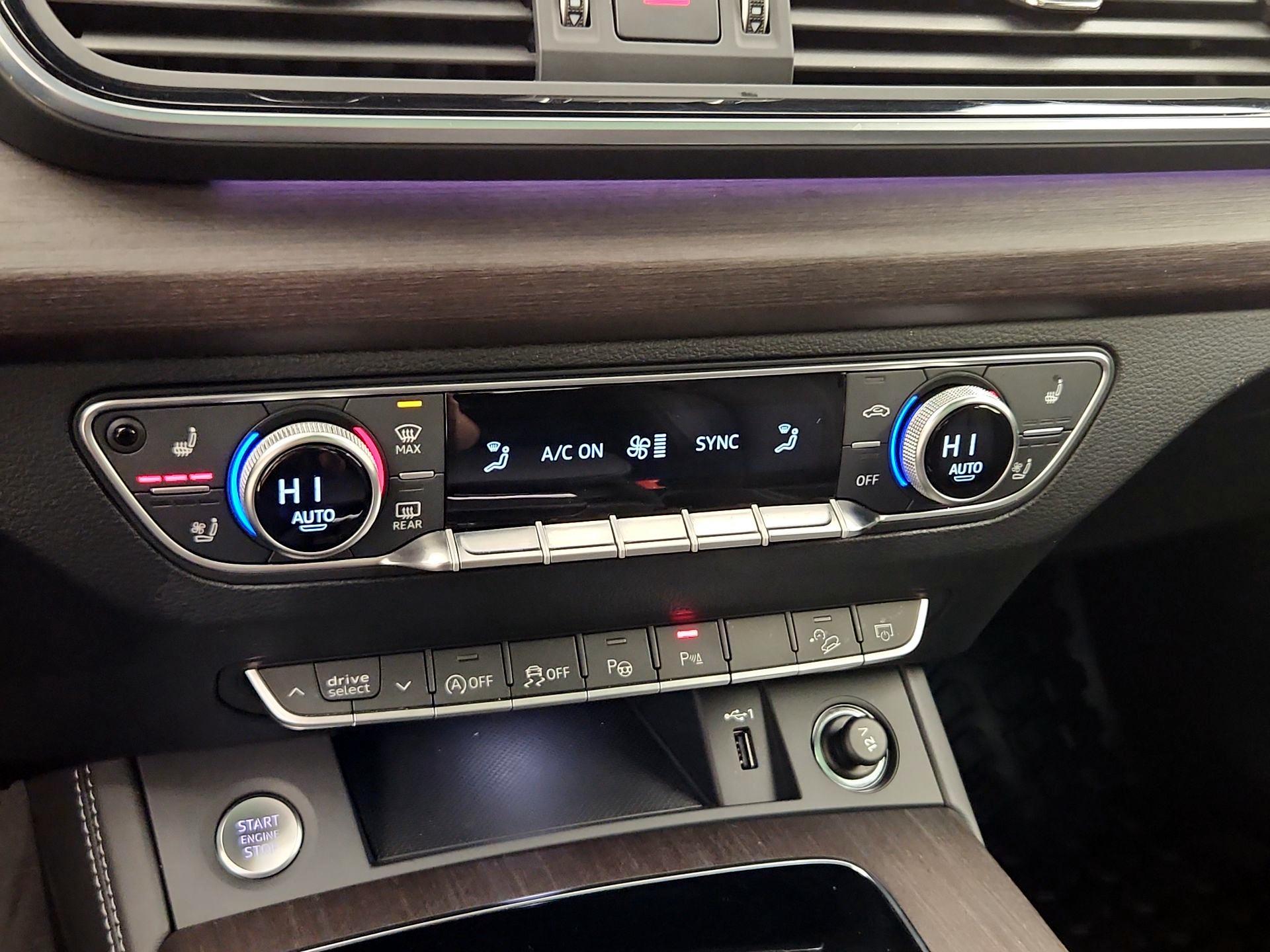 Thumbnail: 2023 Audi Q5 - 17