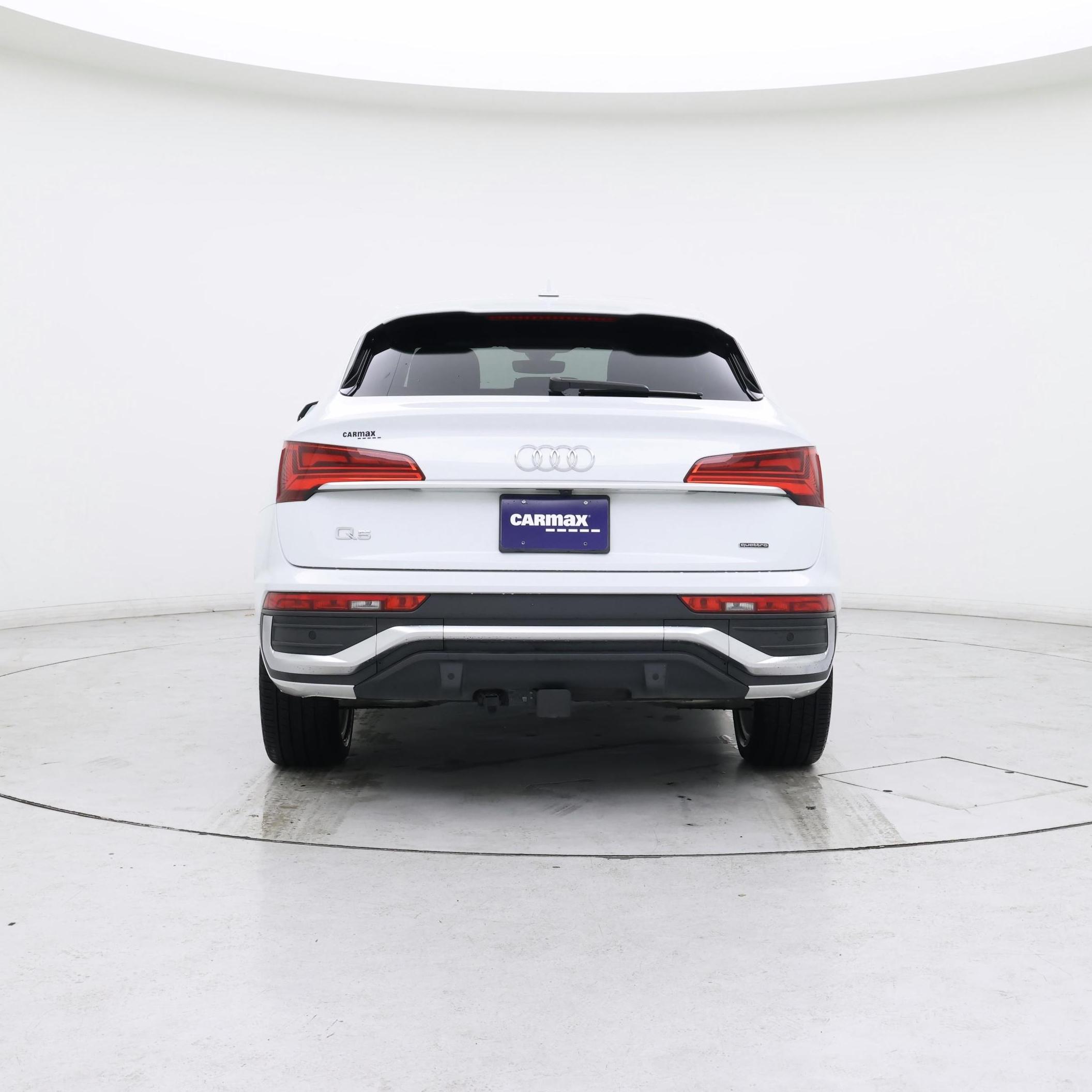 Thumbnail: 2023 Audi Q5 - 6