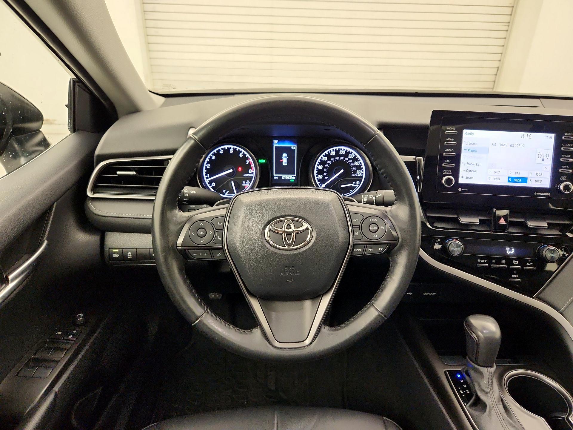 Thumbnail: 2023 Toyota Camry - 10