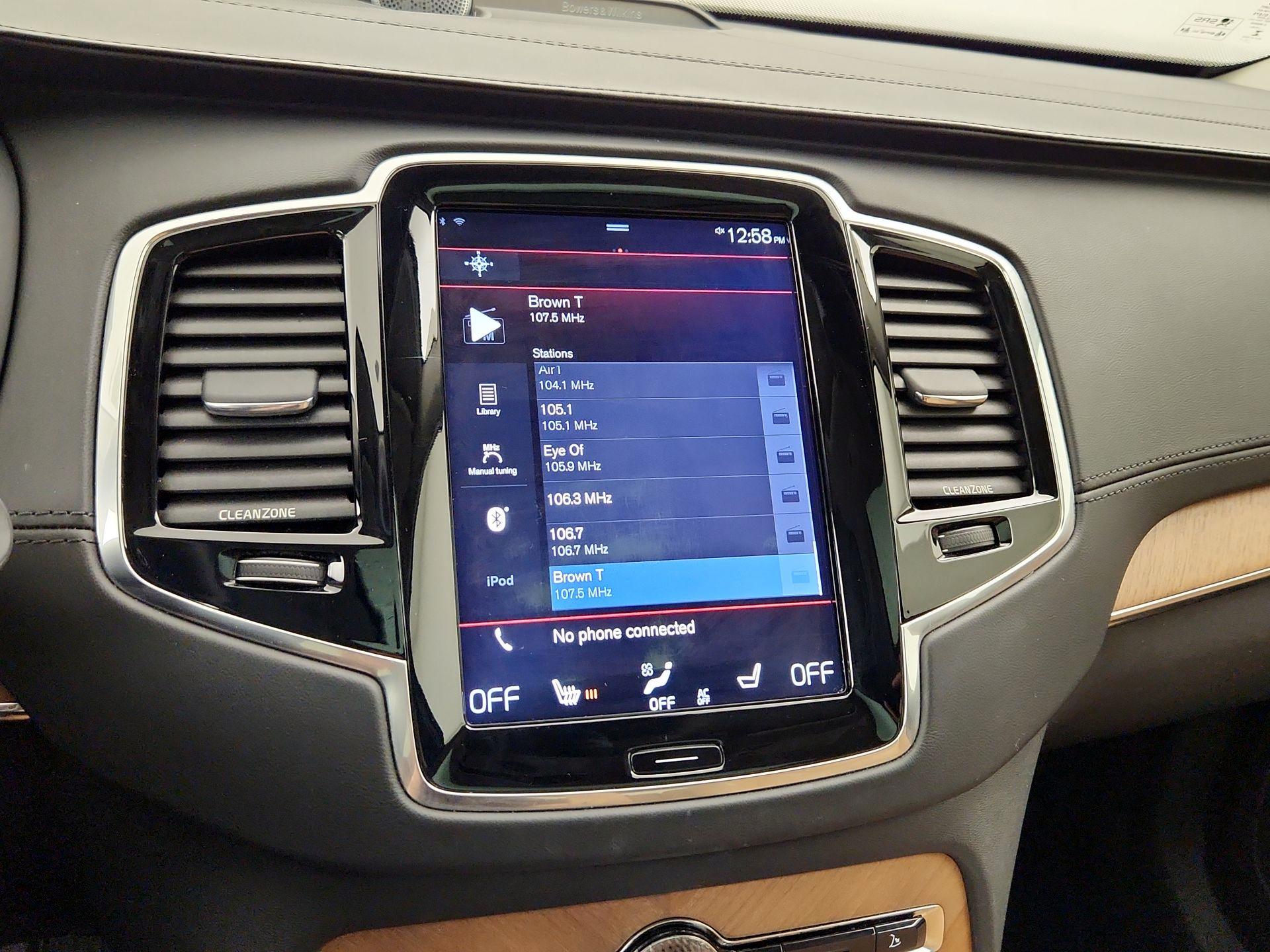 Thumbnail: 2016 Volvo XC90 - 16