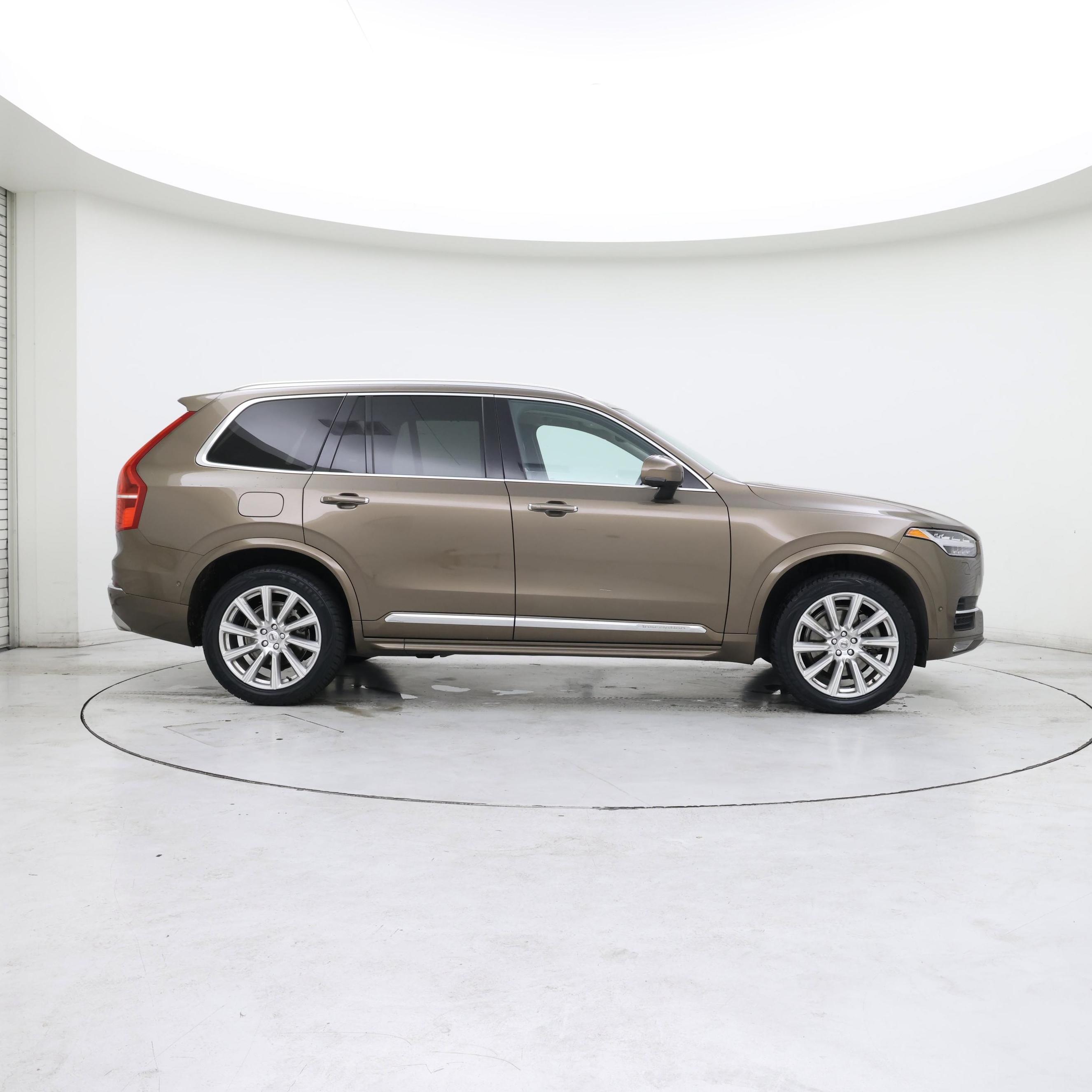 Thumbnail: 2016 Volvo XC90 - 7