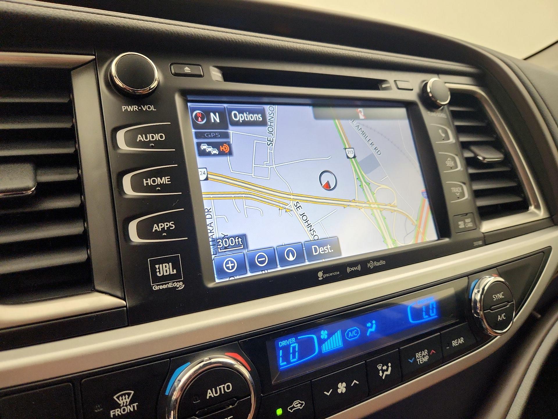 Thumbnail: 2017 Toyota Highlander - 14