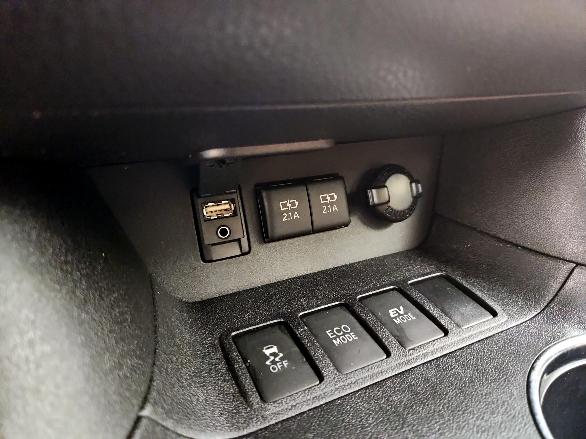 Thumbnail: 2017 Toyota Highlander - 19