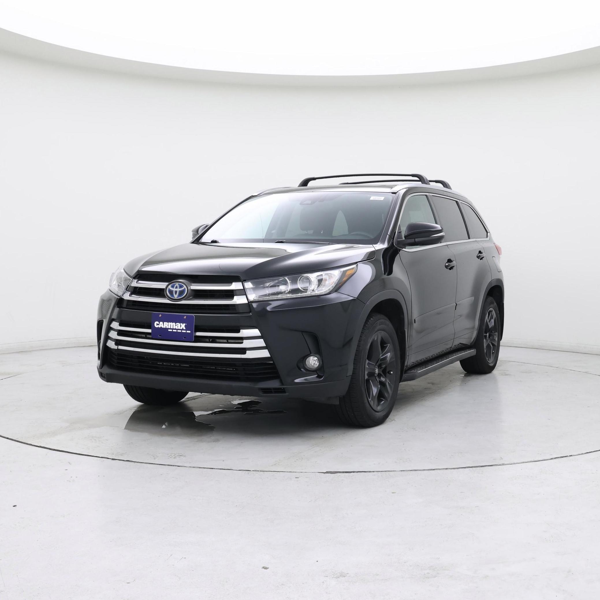 Thumbnail: 2017 Toyota Highlander - 4