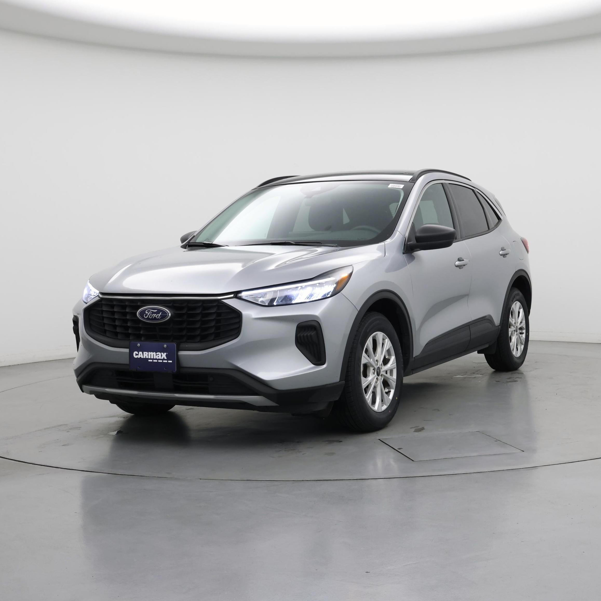 Thumbnail: 2023 Ford Escape - 4