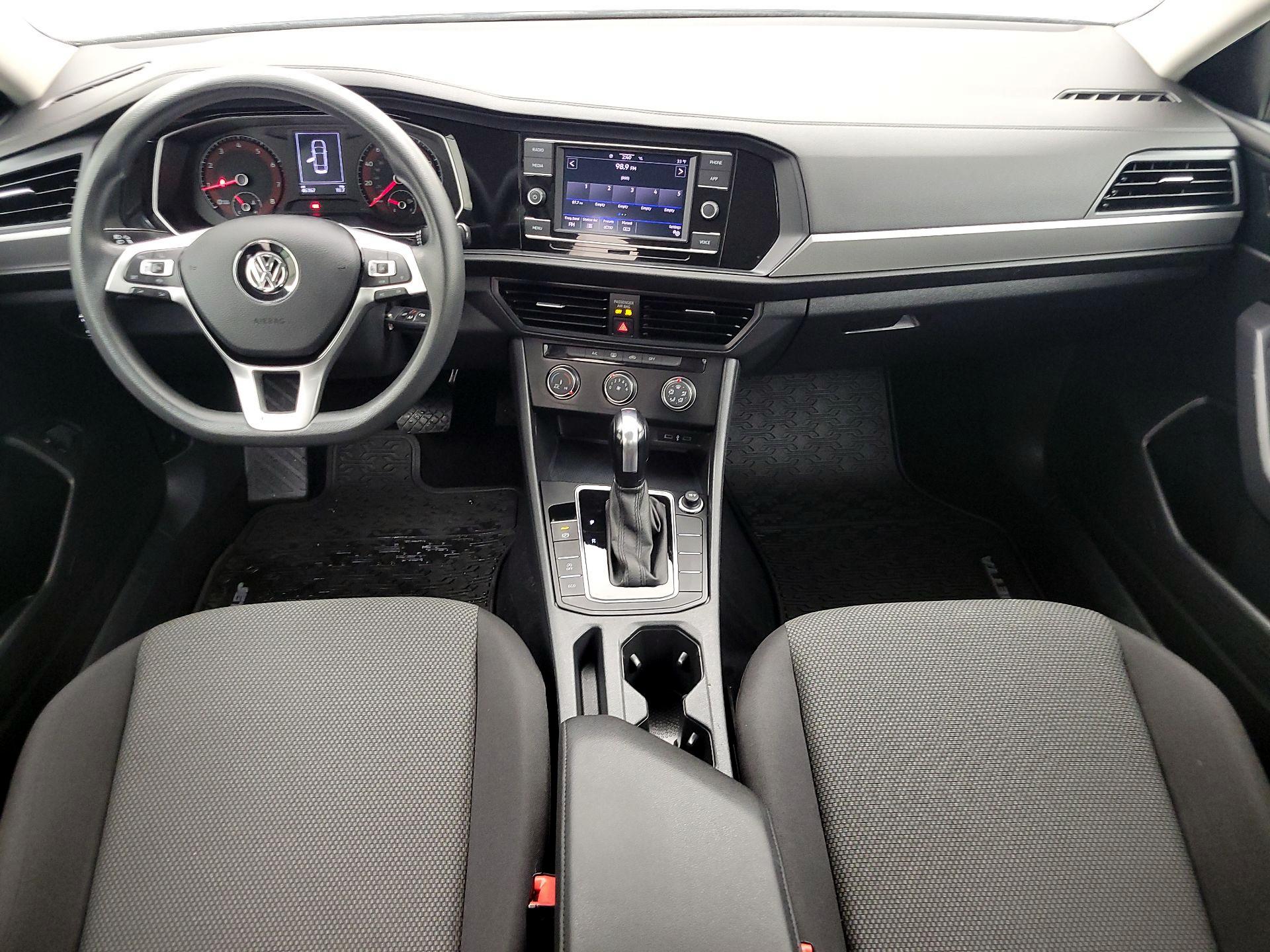 Thumbnail: 2021 Volkswagen Jetta - 9