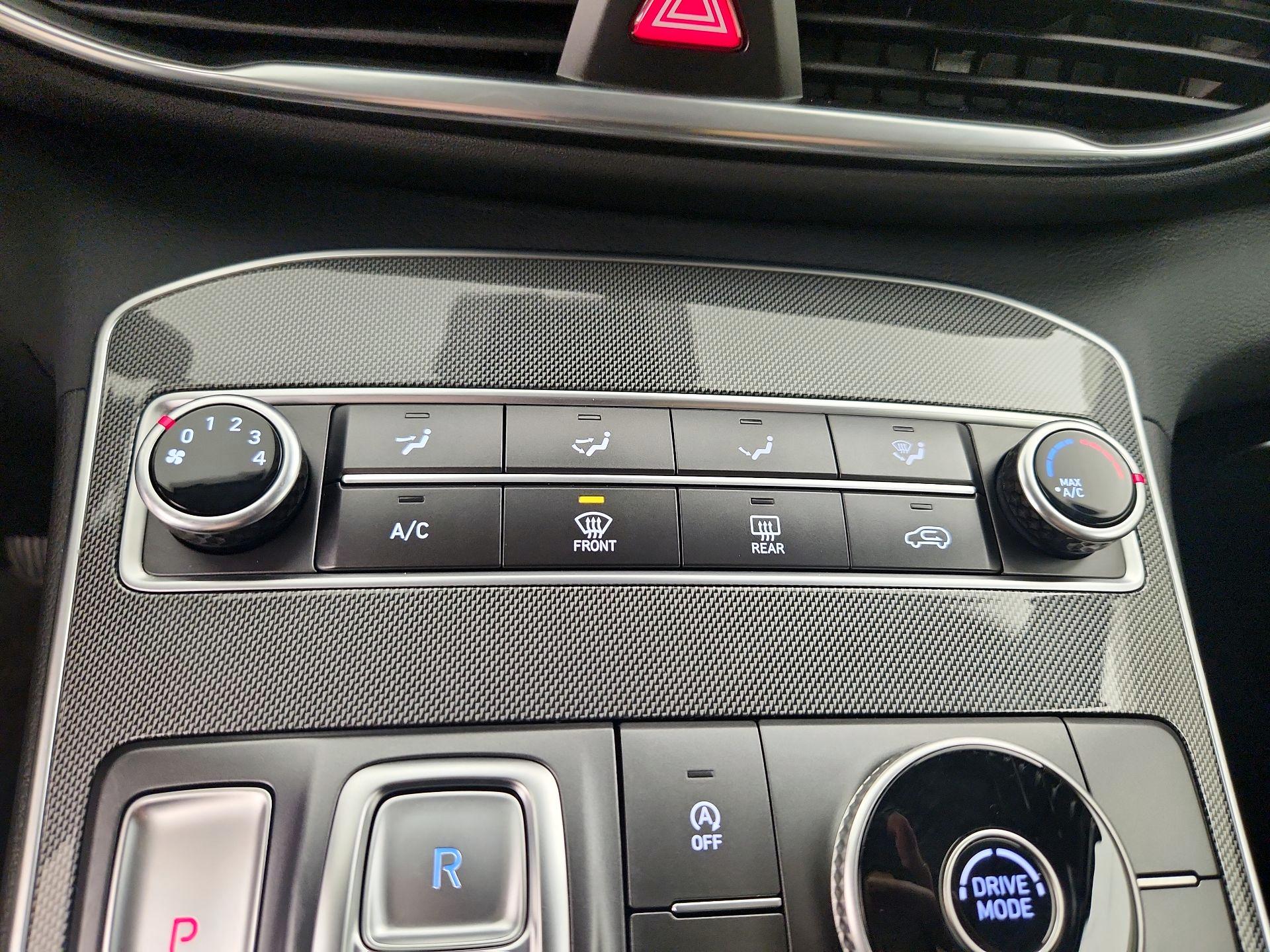 Thumbnail: 2022 Hyundai Santa Fe - 16