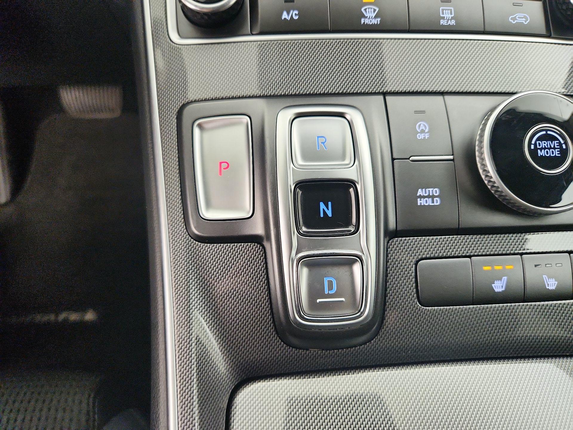 Thumbnail: 2022 Hyundai Santa Fe - 17