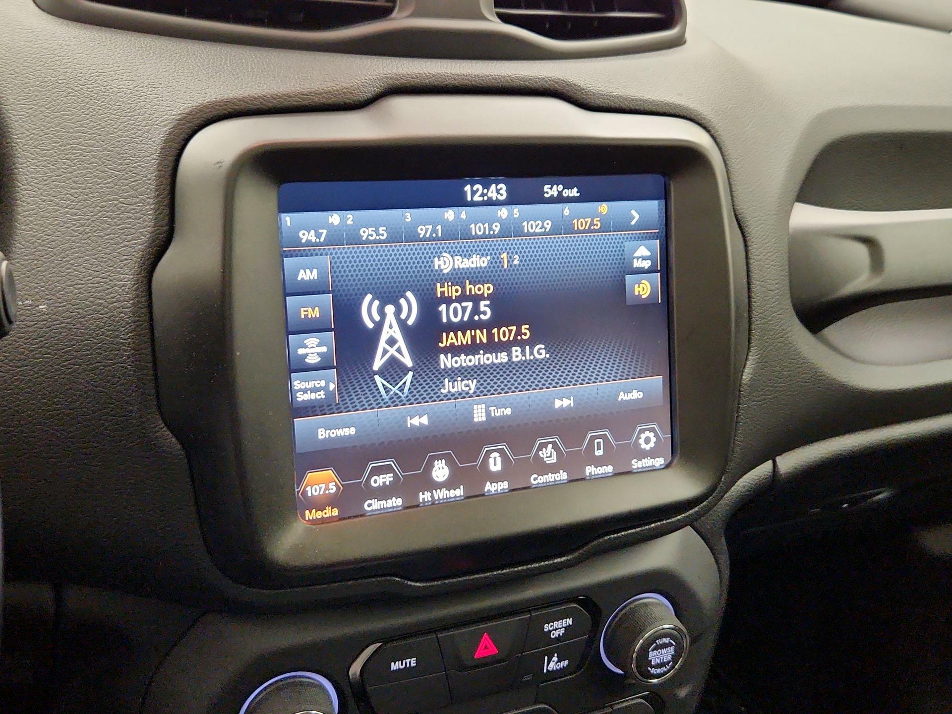 Thumbnail: 2021 Jeep Renegade - 15