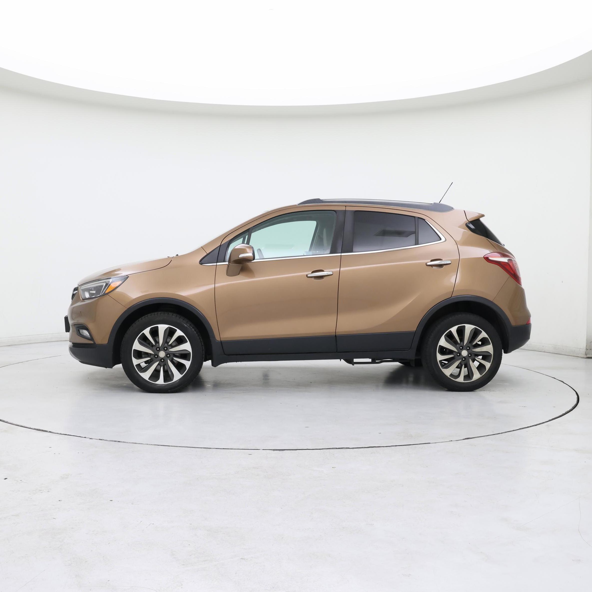 Thumbnail: 2017 Buick Encore - 3