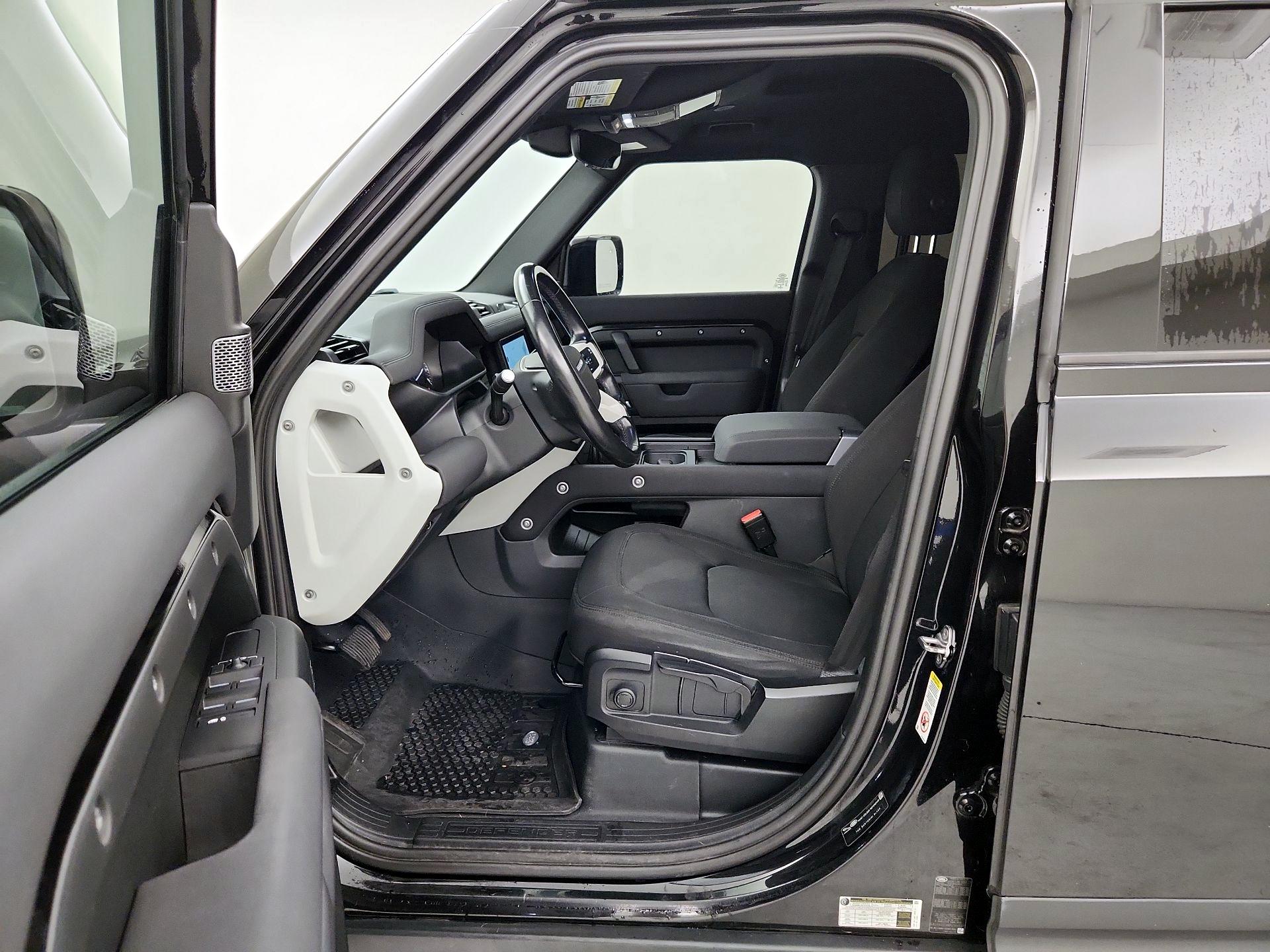 Thumbnail: 2023 Land Rover Defender - 11