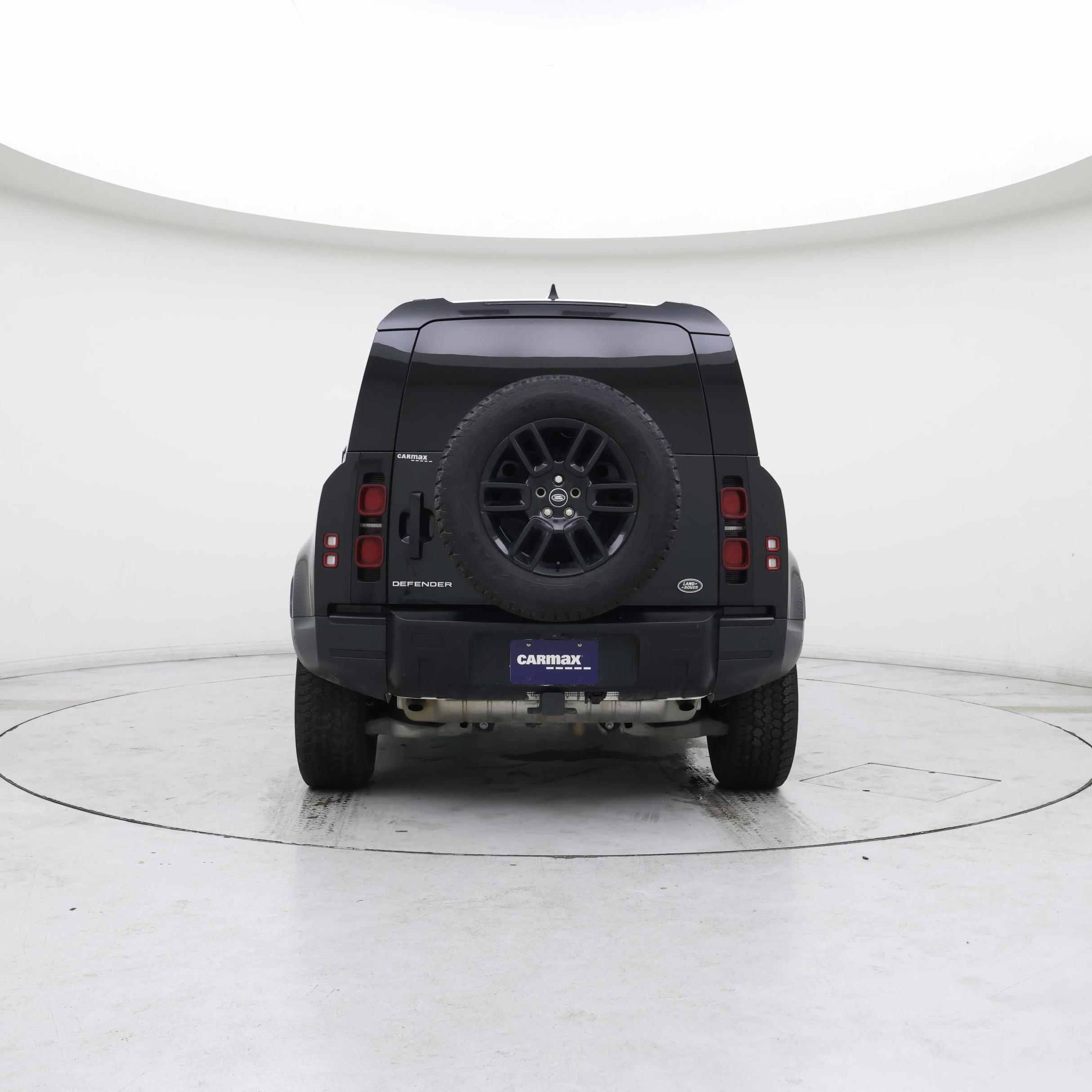 Thumbnail: 2023 Land Rover Defender - 6