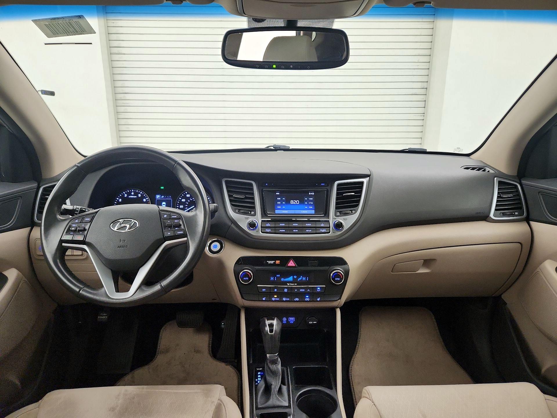 Thumbnail: 2017 Hyundai Tucson - 9