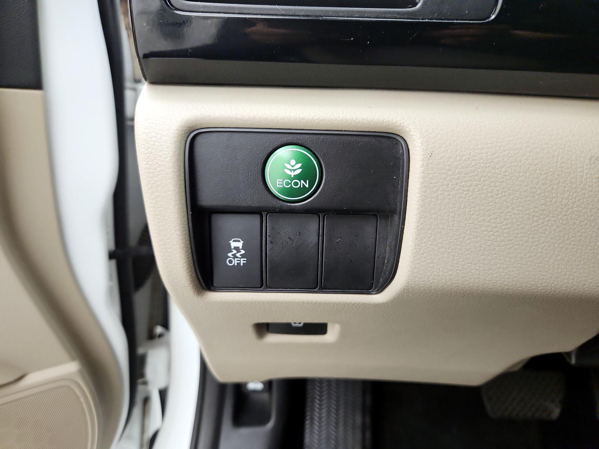 Thumbnail: 2017 Honda Accord - 13