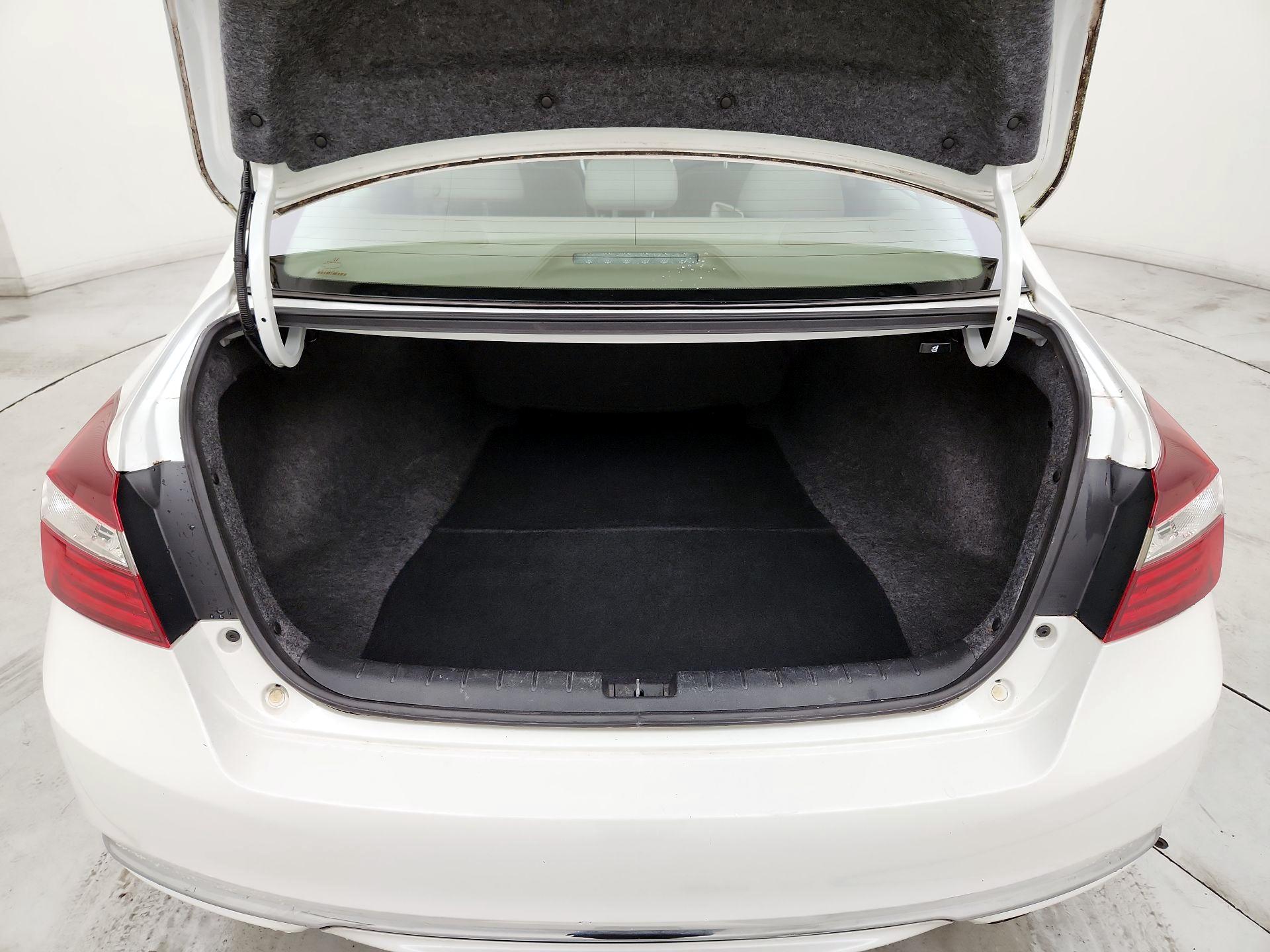 Thumbnail: 2017 Honda Accord - 20