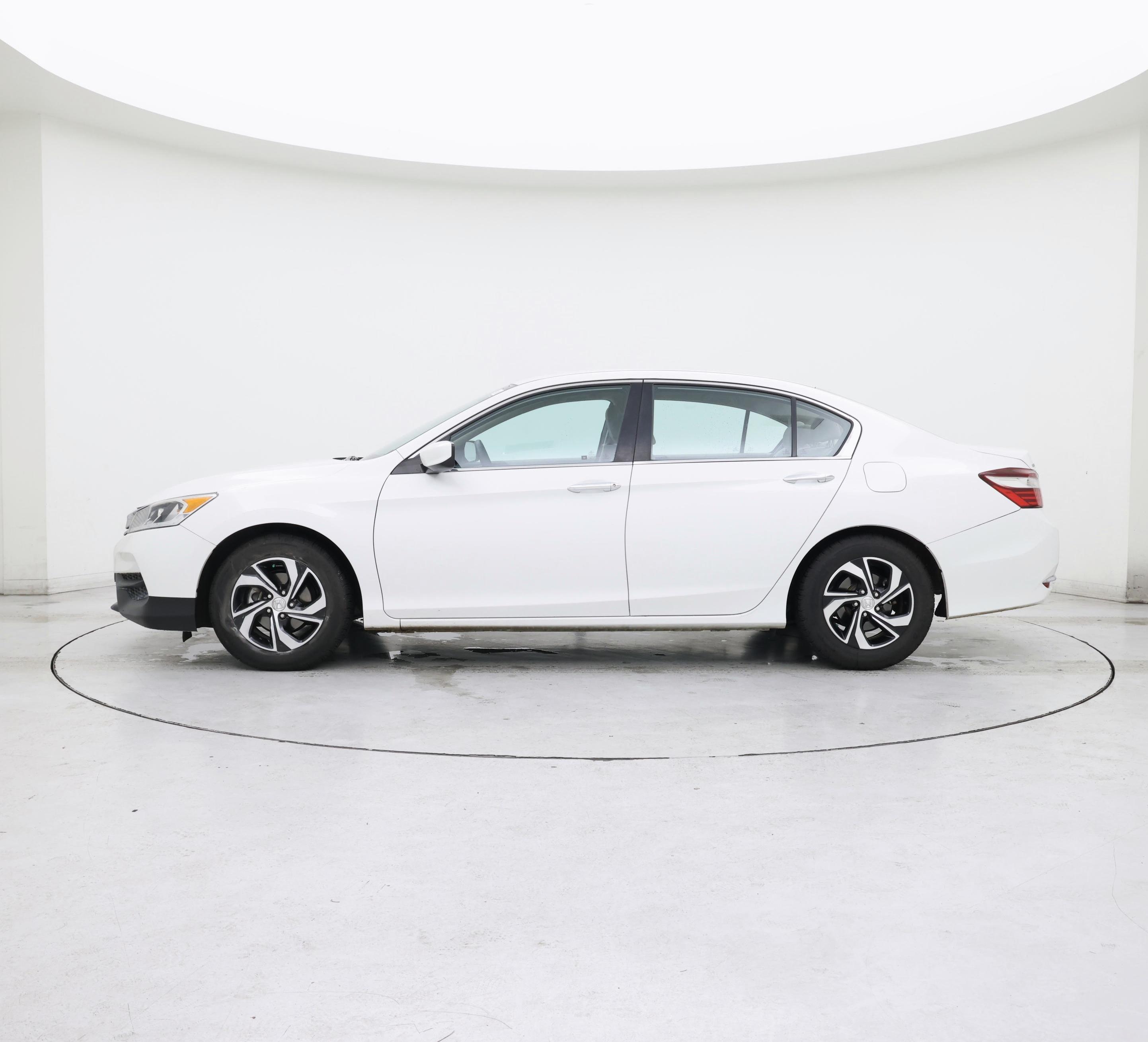 Thumbnail: 2017 Honda Accord - 3