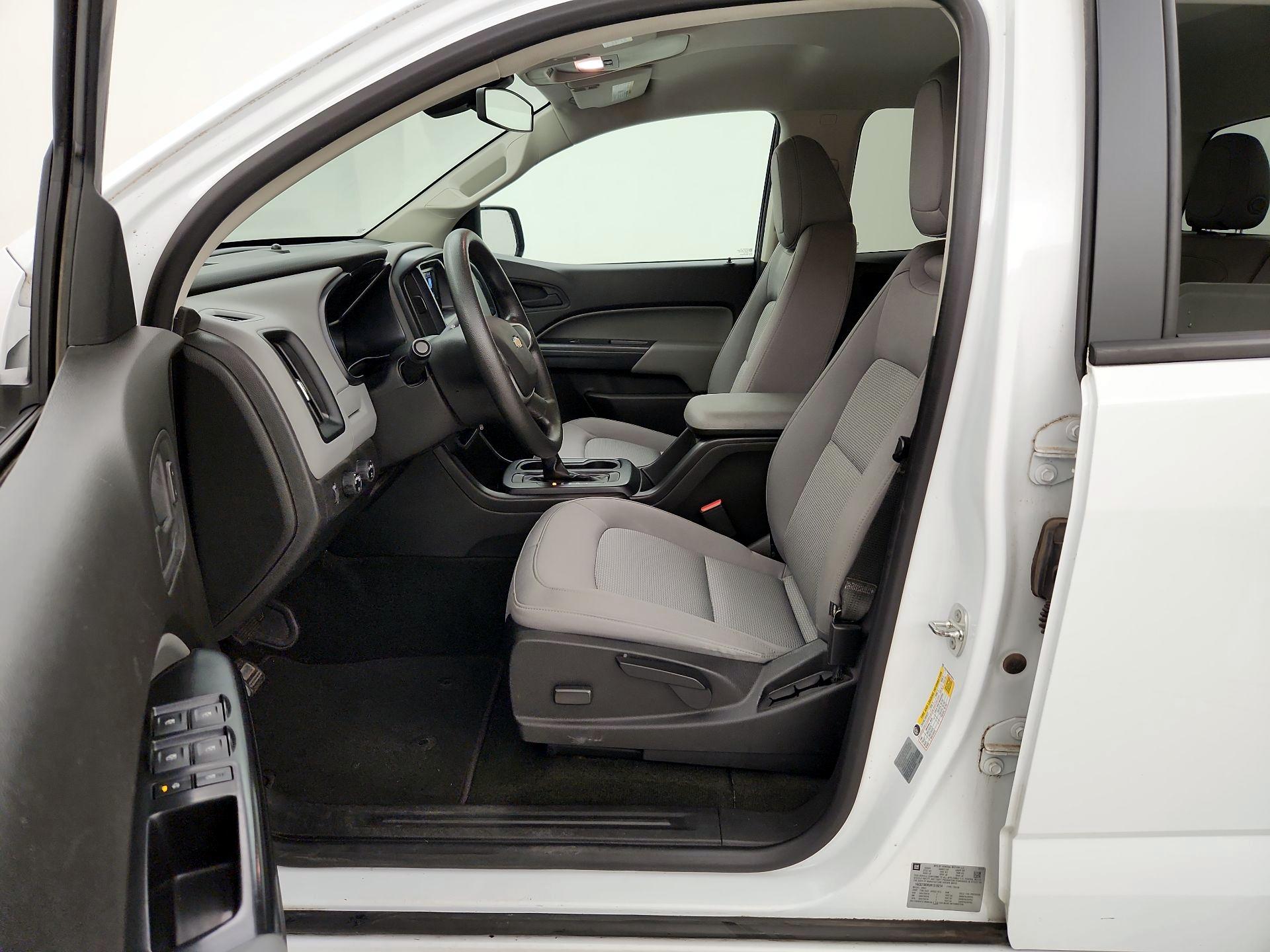 Thumbnail: 2017 Chevrolet Colorado - 11