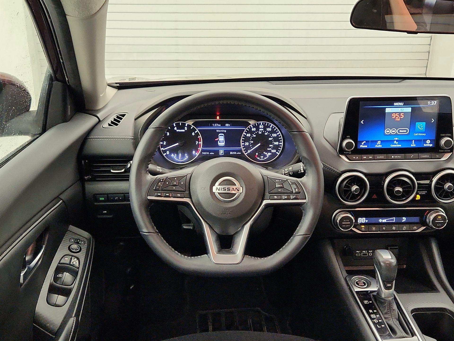 Thumbnail: 2021 Nissan Sentra - 10