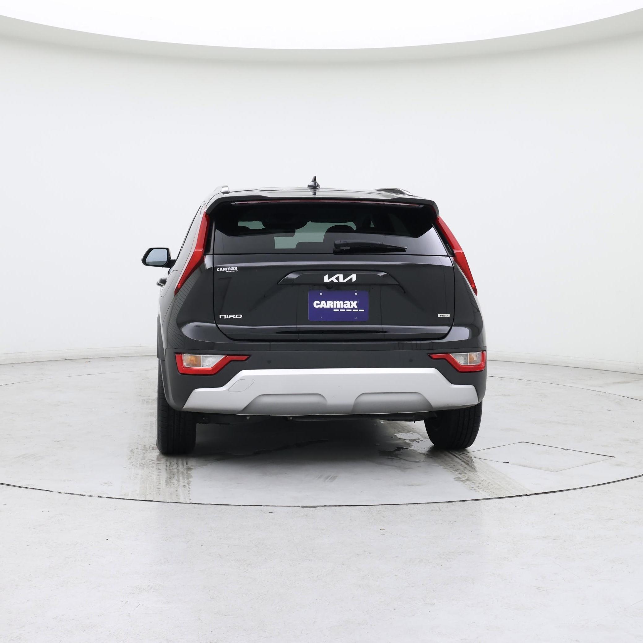 Thumbnail: 2023 Kia Niro - 6