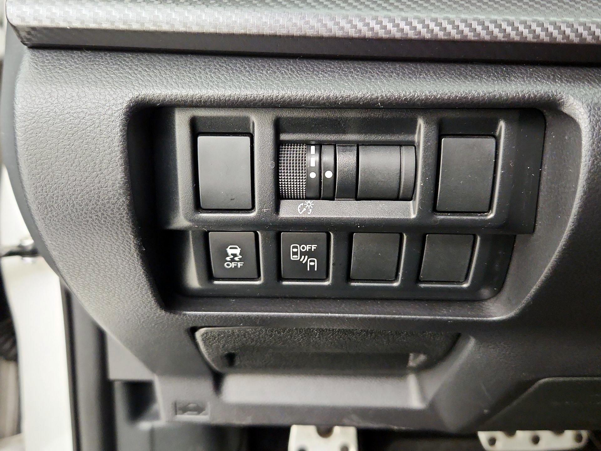 Thumbnail: 2017 Subaru Impreza - 13