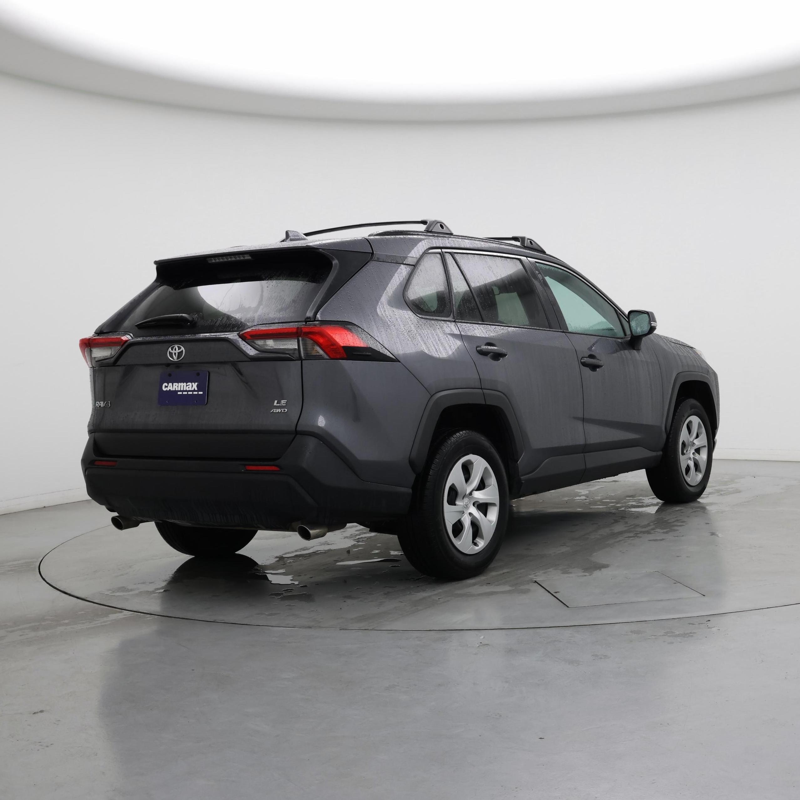 Thumbnail: 2021 Toyota RAV4 - 8