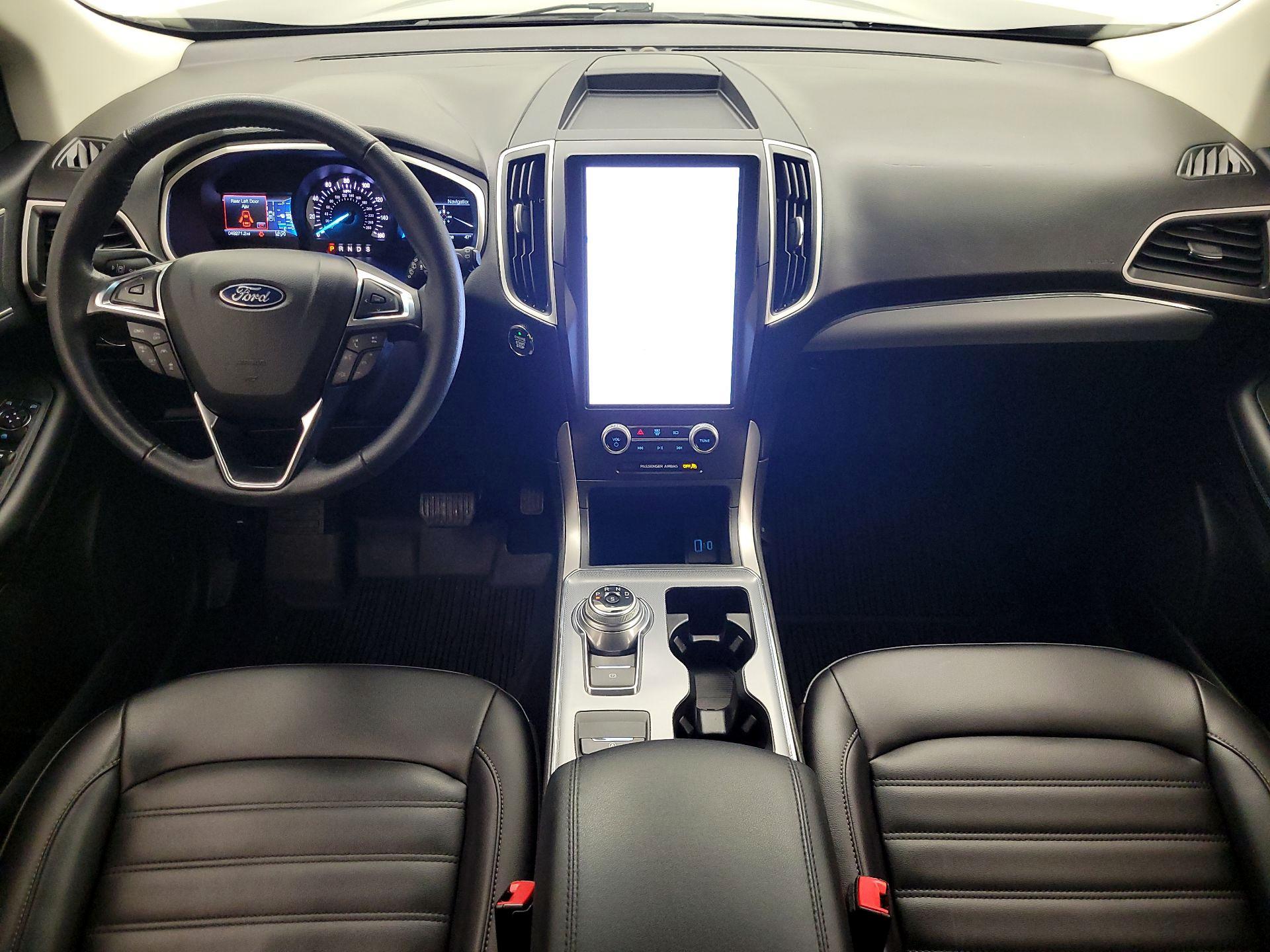 Thumbnail: 2021 Ford Edge - 9