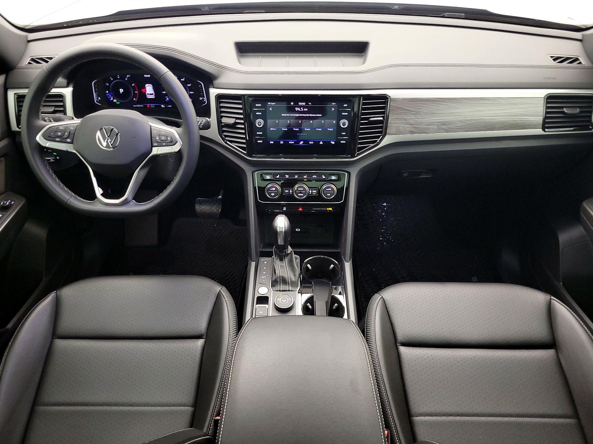 Thumbnail: 2022 Volkswagen Atlas - 9