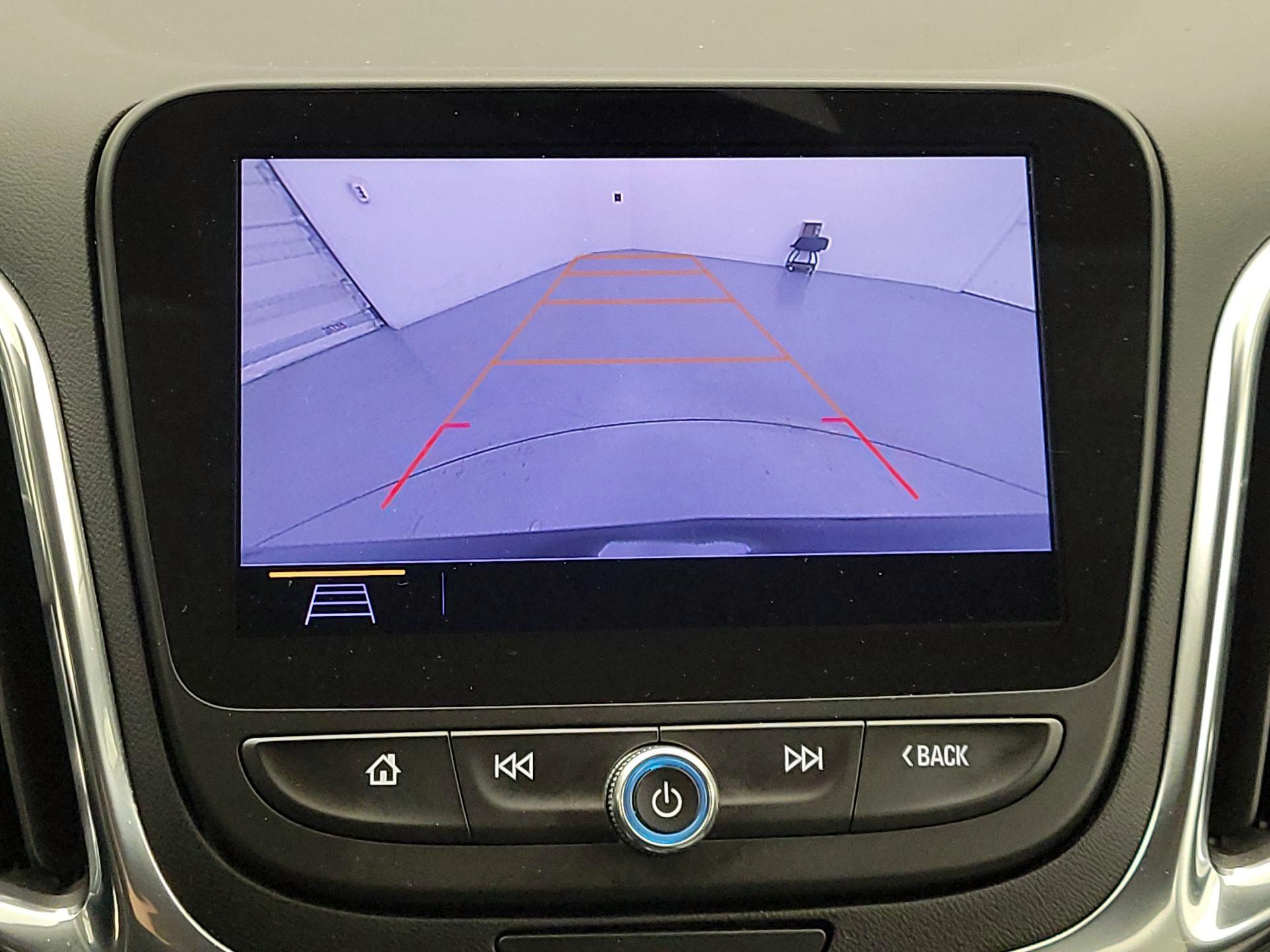 Thumbnail: 2021 Chevrolet Equinox - 15