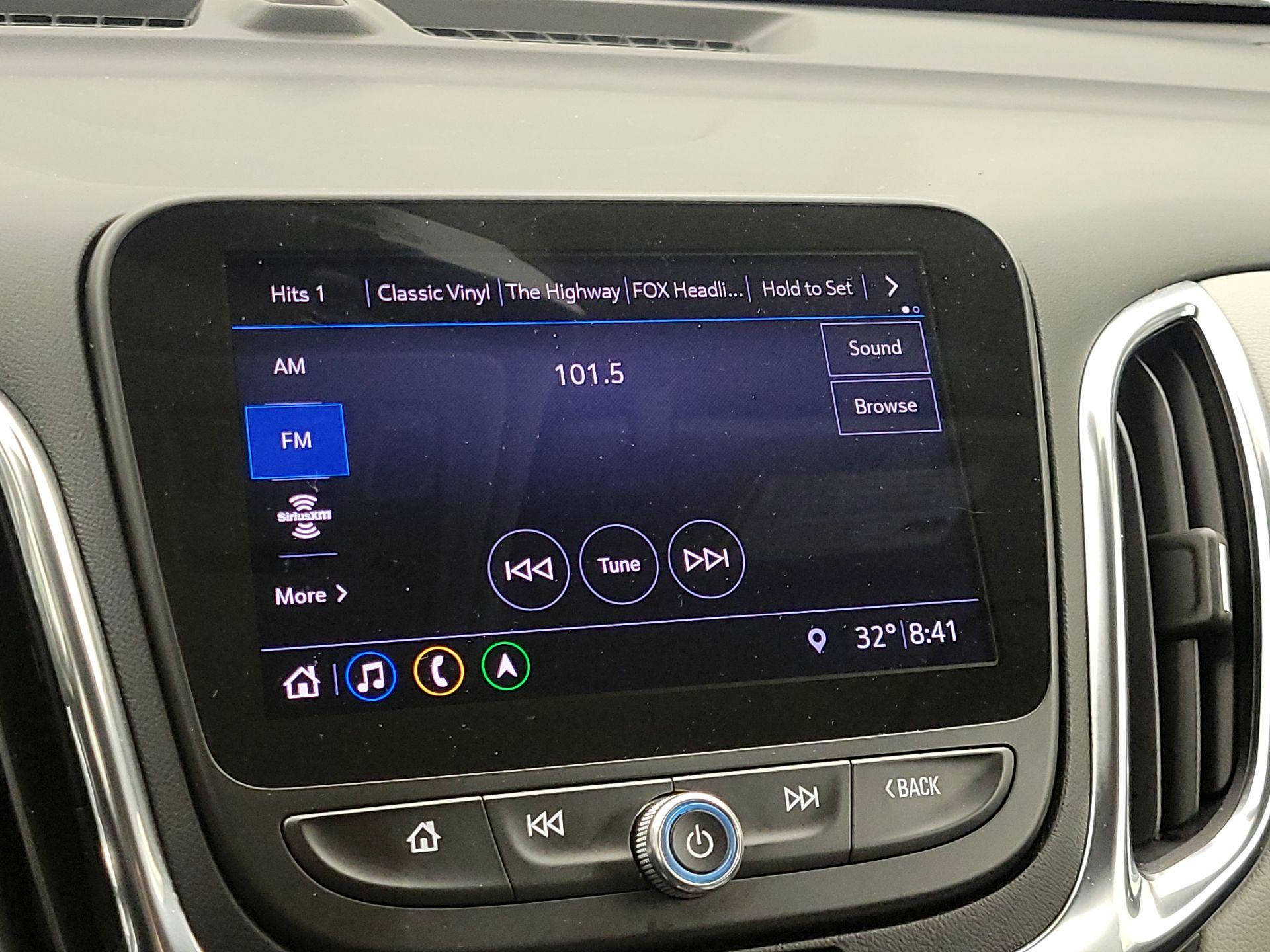 Thumbnail: 2021 Chevrolet Equinox - 16