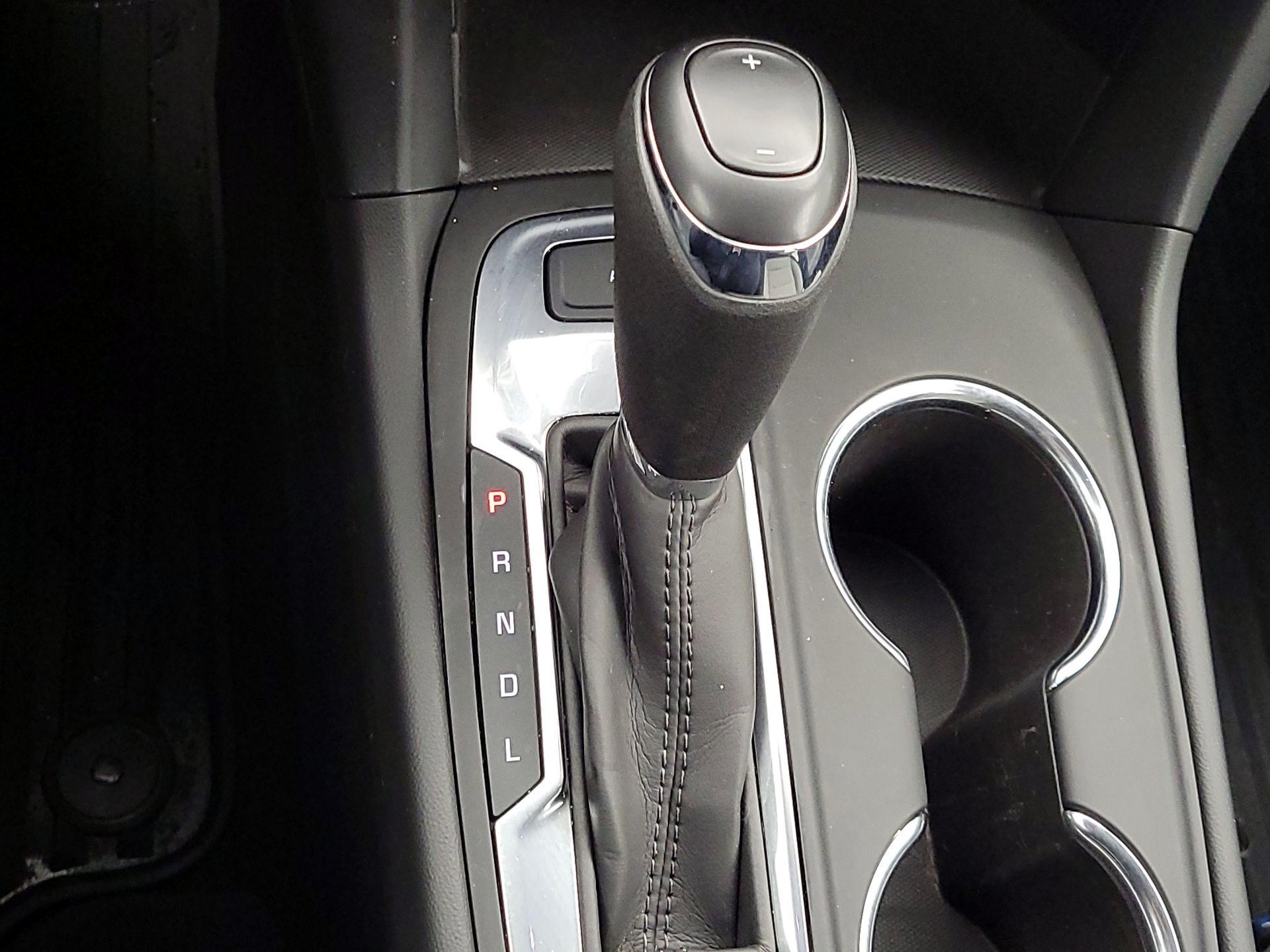 Thumbnail: 2021 Chevrolet Equinox - 18