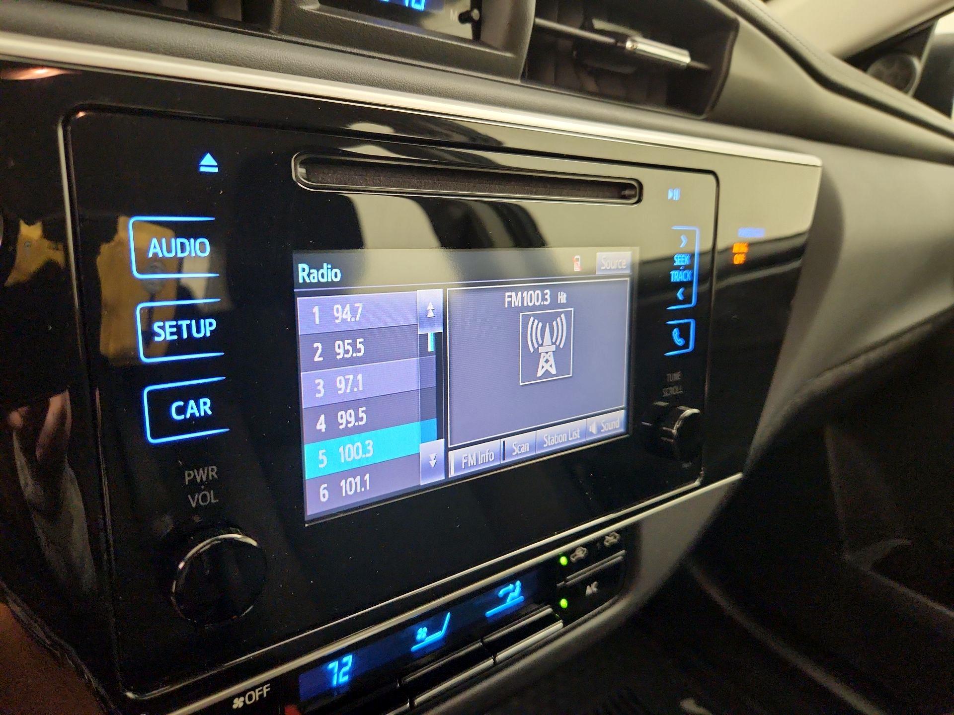 Thumbnail: 2019 Toyota Corolla - 15