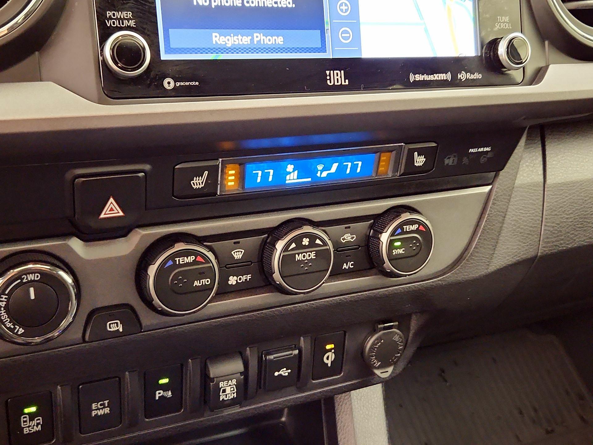 Thumbnail: 2022 Toyota Tacoma - 17