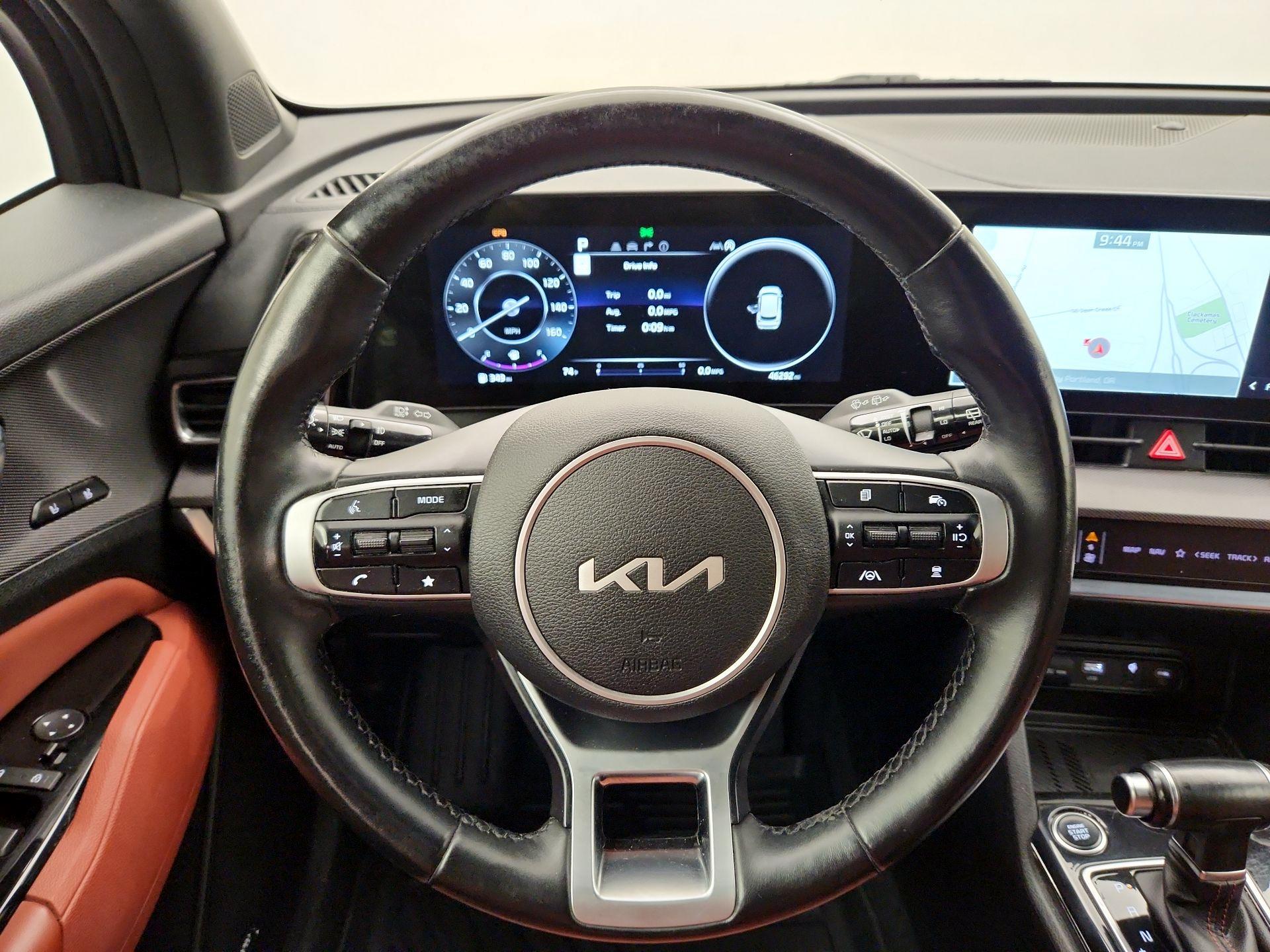 Thumbnail: 2023 Kia Sportage - 10