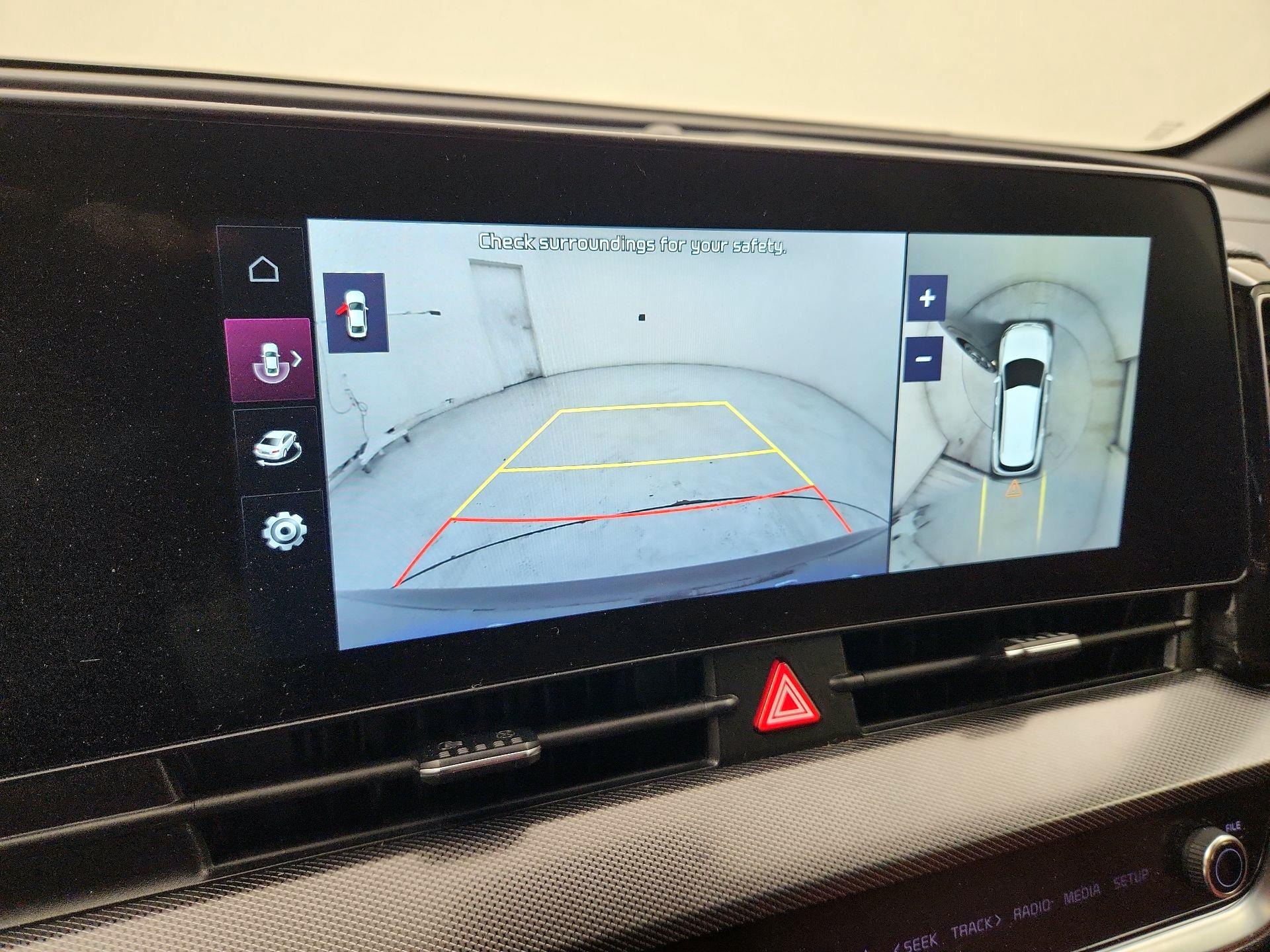 Thumbnail: 2023 Kia Sportage - 15