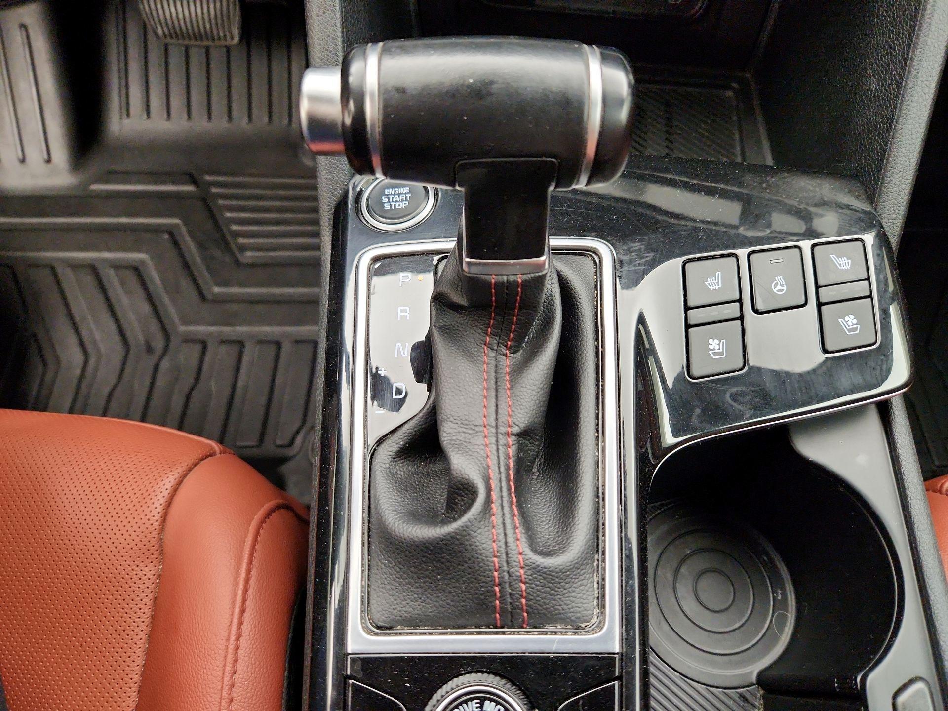 Thumbnail: 2023 Kia Sportage - 18