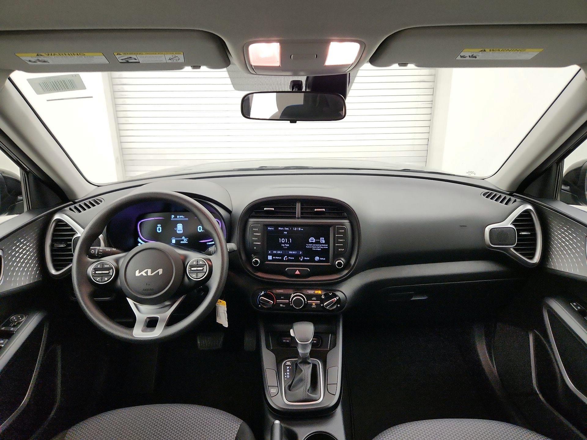 Thumbnail: 2023 Kia Soul - 9