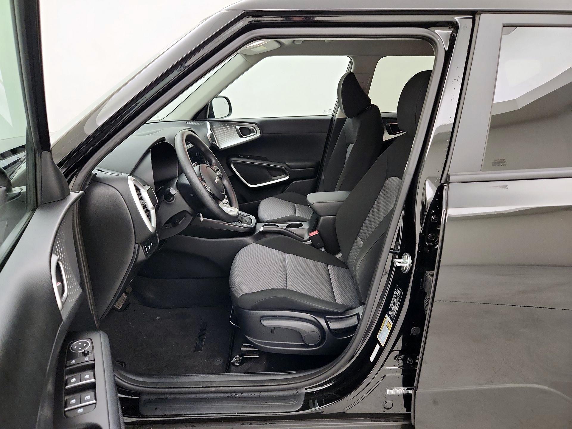 Thumbnail: 2023 Kia Soul - 11