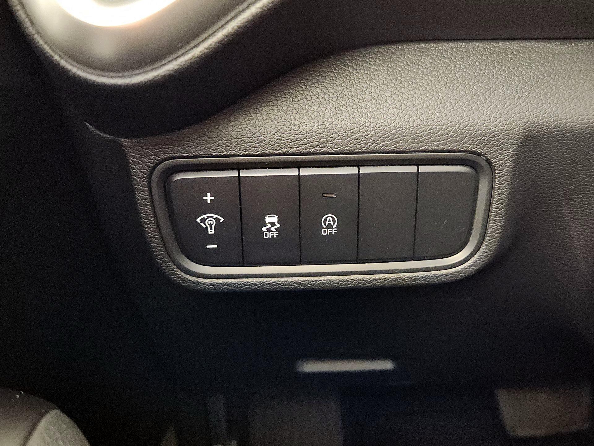 Thumbnail: 2023 Kia Soul - 13