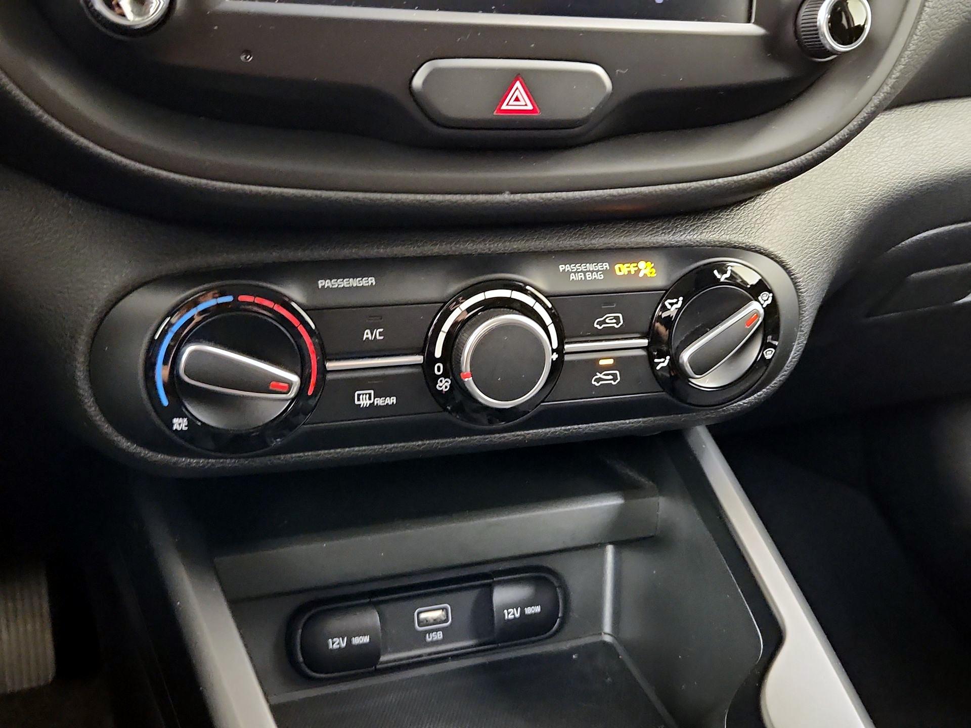 Thumbnail: 2023 Kia Soul - 16