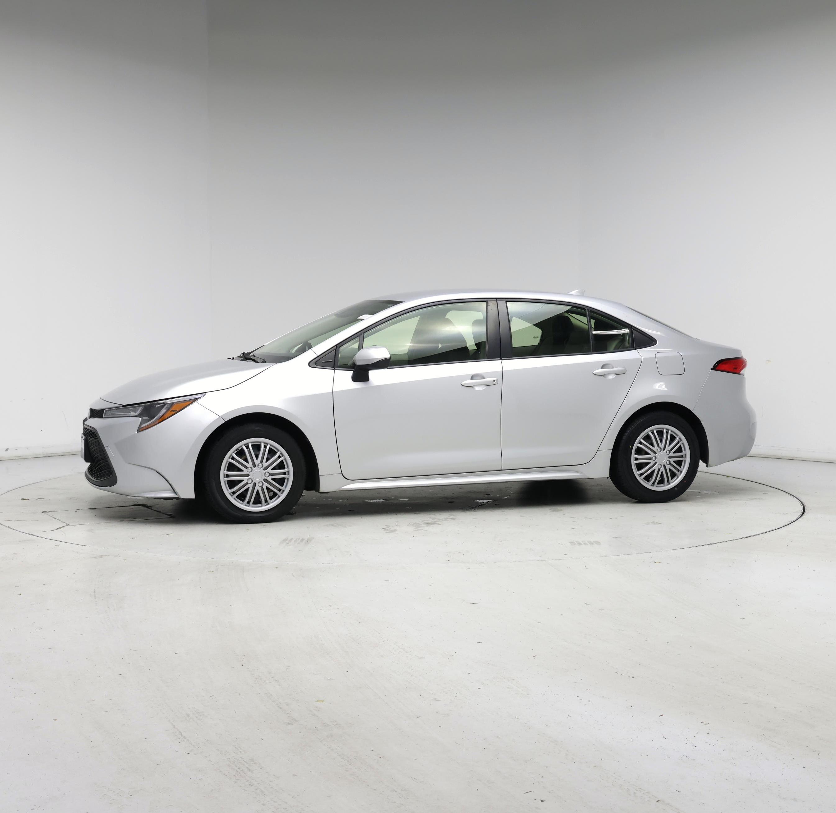 Thumbnail: 2021 Toyota Corolla - 3