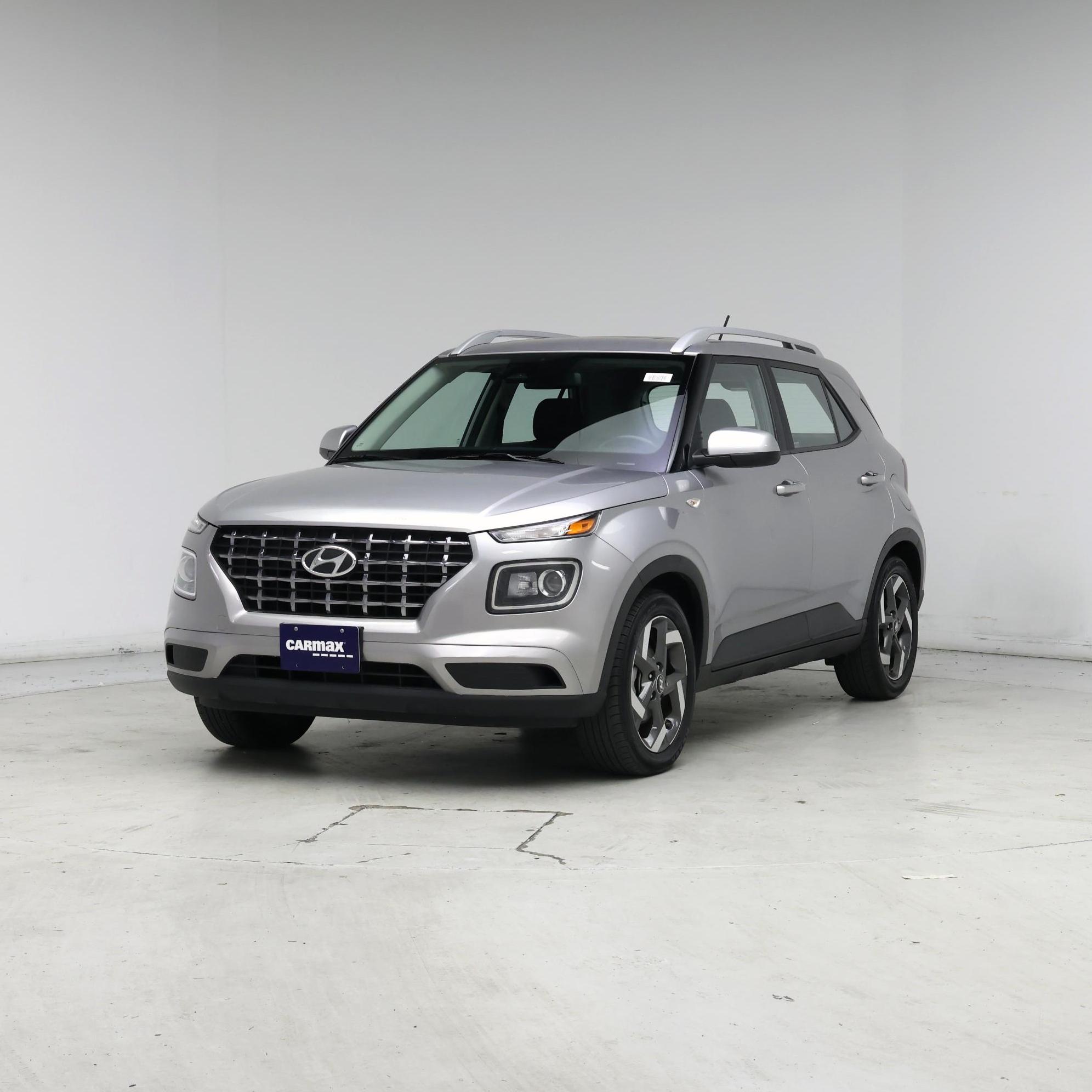 Thumbnail: 2023 Hyundai Venue - 4