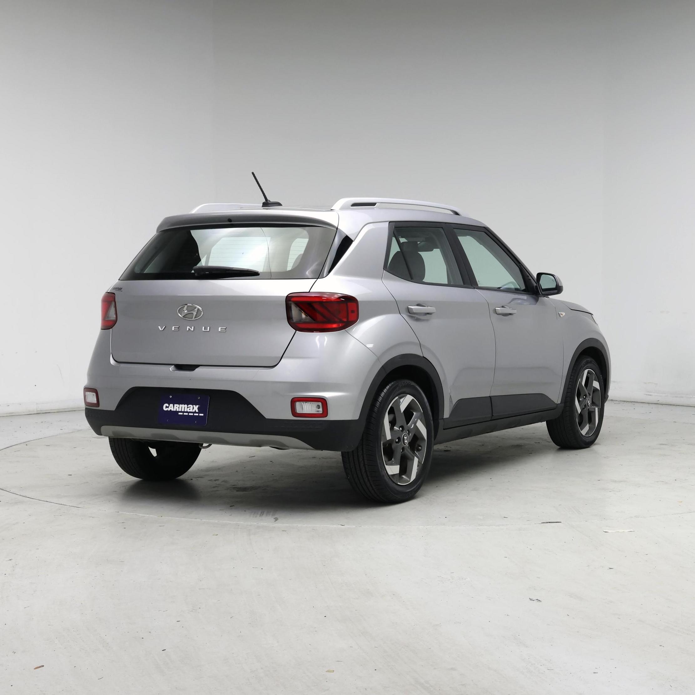 Thumbnail: 2023 Hyundai Venue - 8