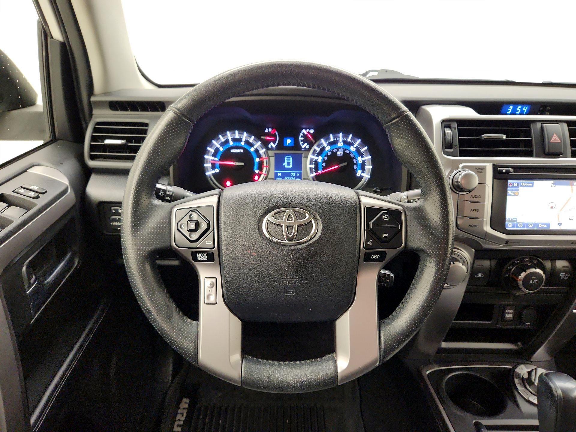 Thumbnail: 2018 Toyota 4Runner - 10