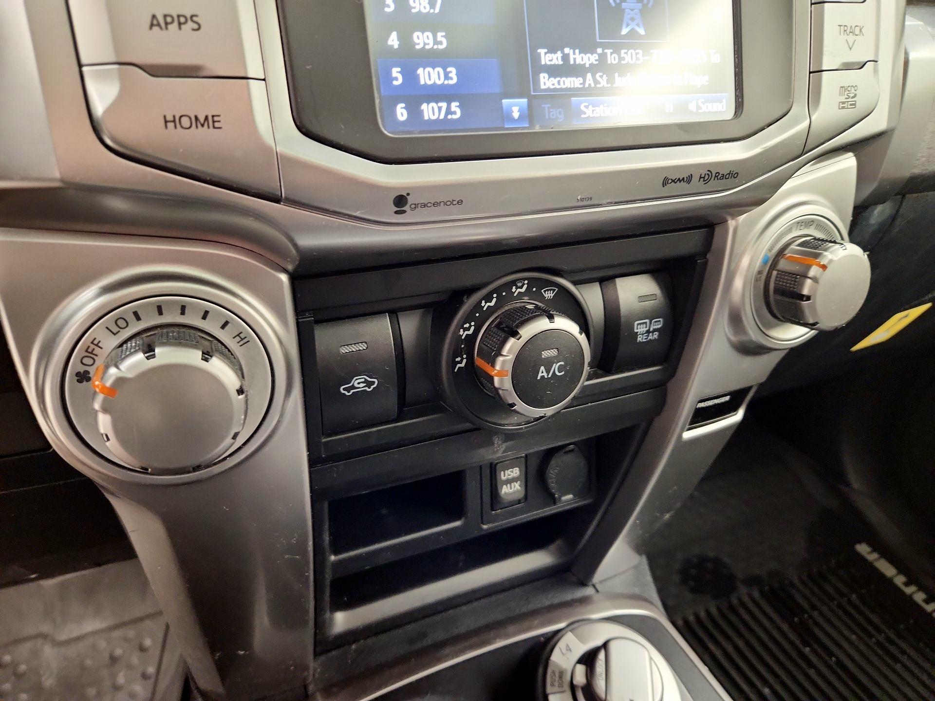 Thumbnail: 2018 Toyota 4Runner - 17