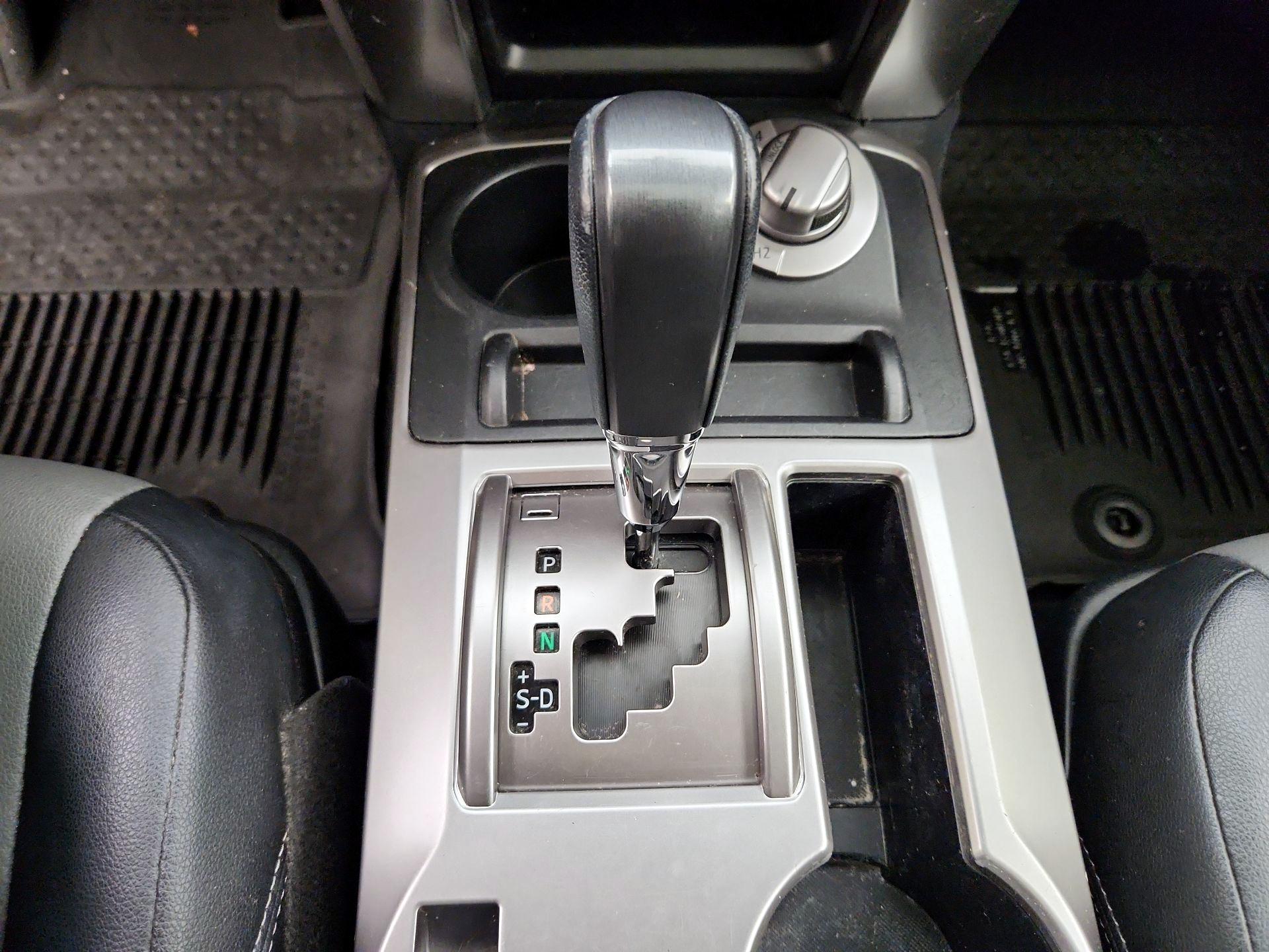 Thumbnail: 2018 Toyota 4Runner - 18