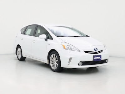 2014 Toyota Prius v Five