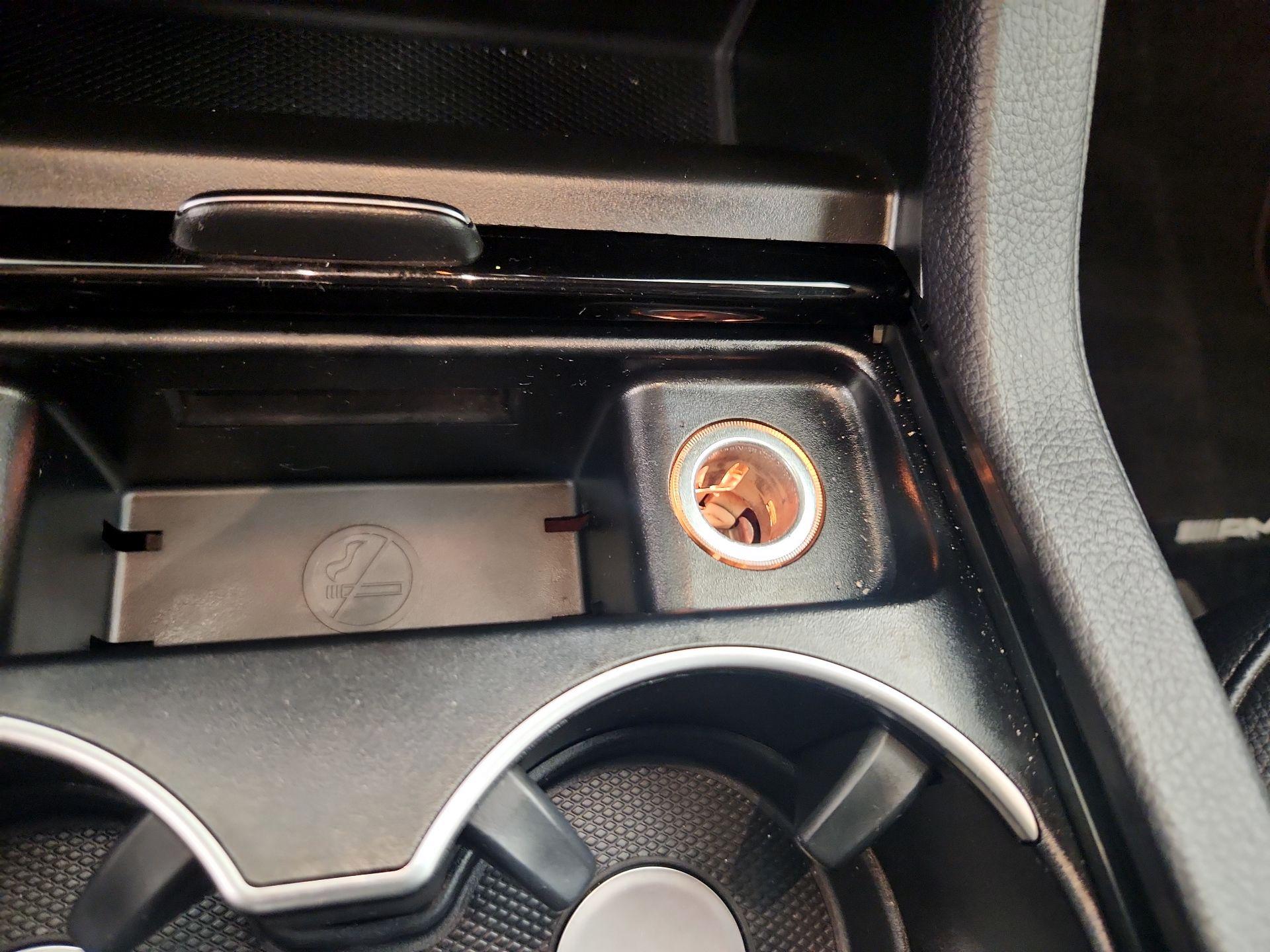 Thumbnail: 2016 Mercedes-Benz GLE - 19